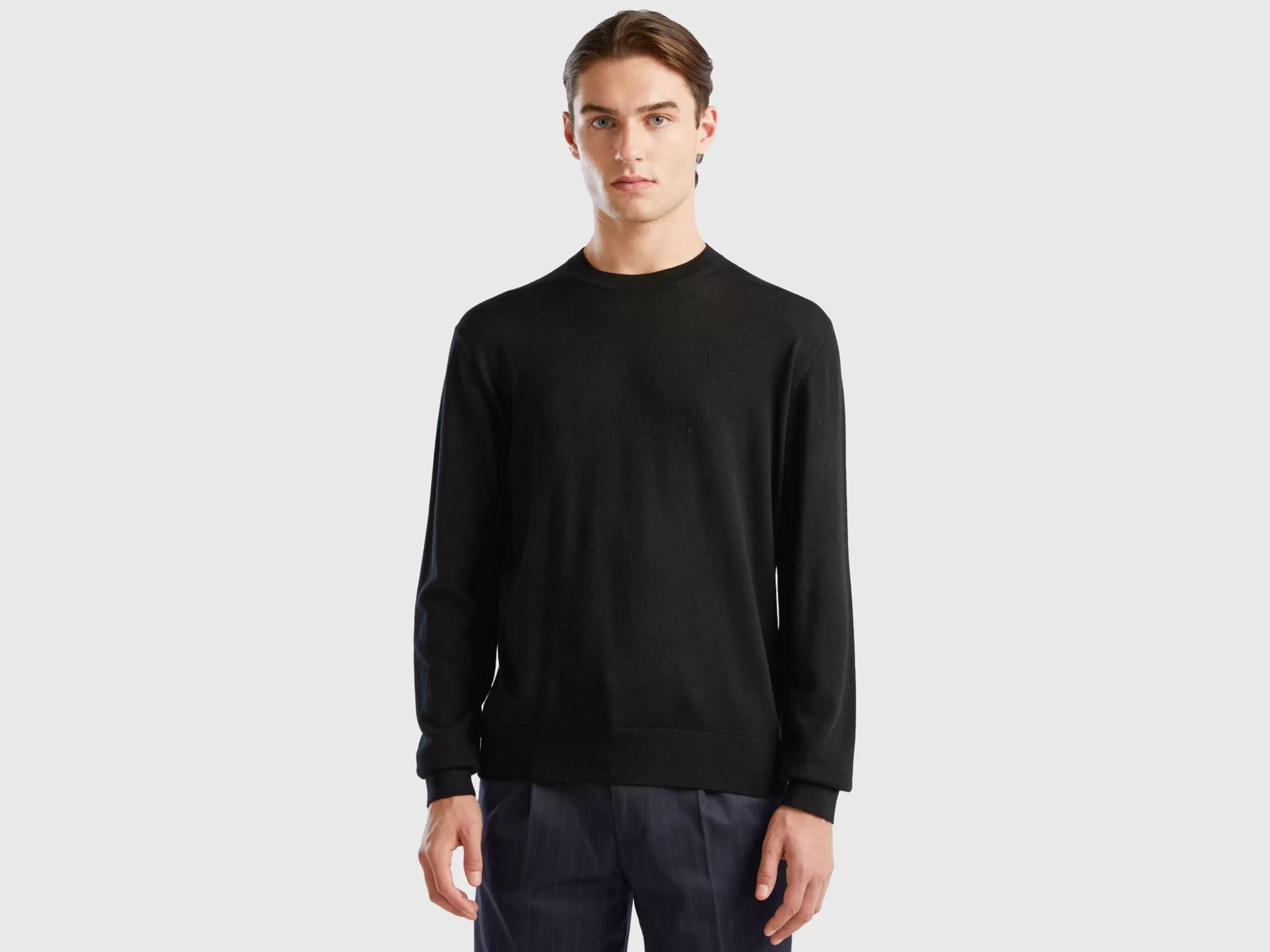 United Colors of Benetton sweater in pure Merino wool