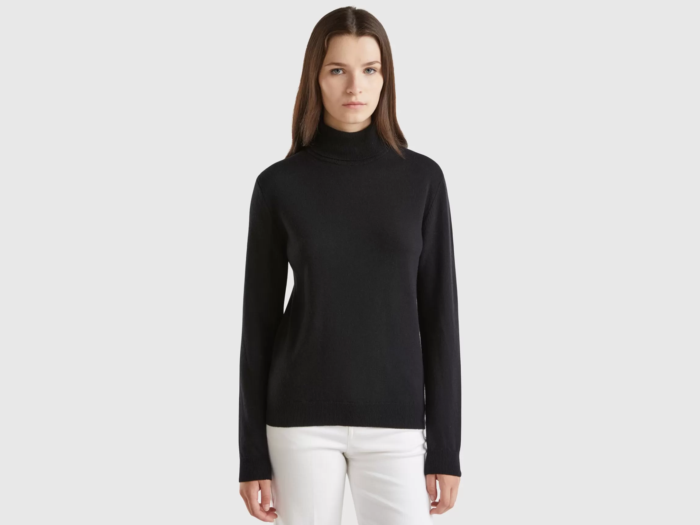 United Colors of Benetton turtleneck sweater in pure Merino wool