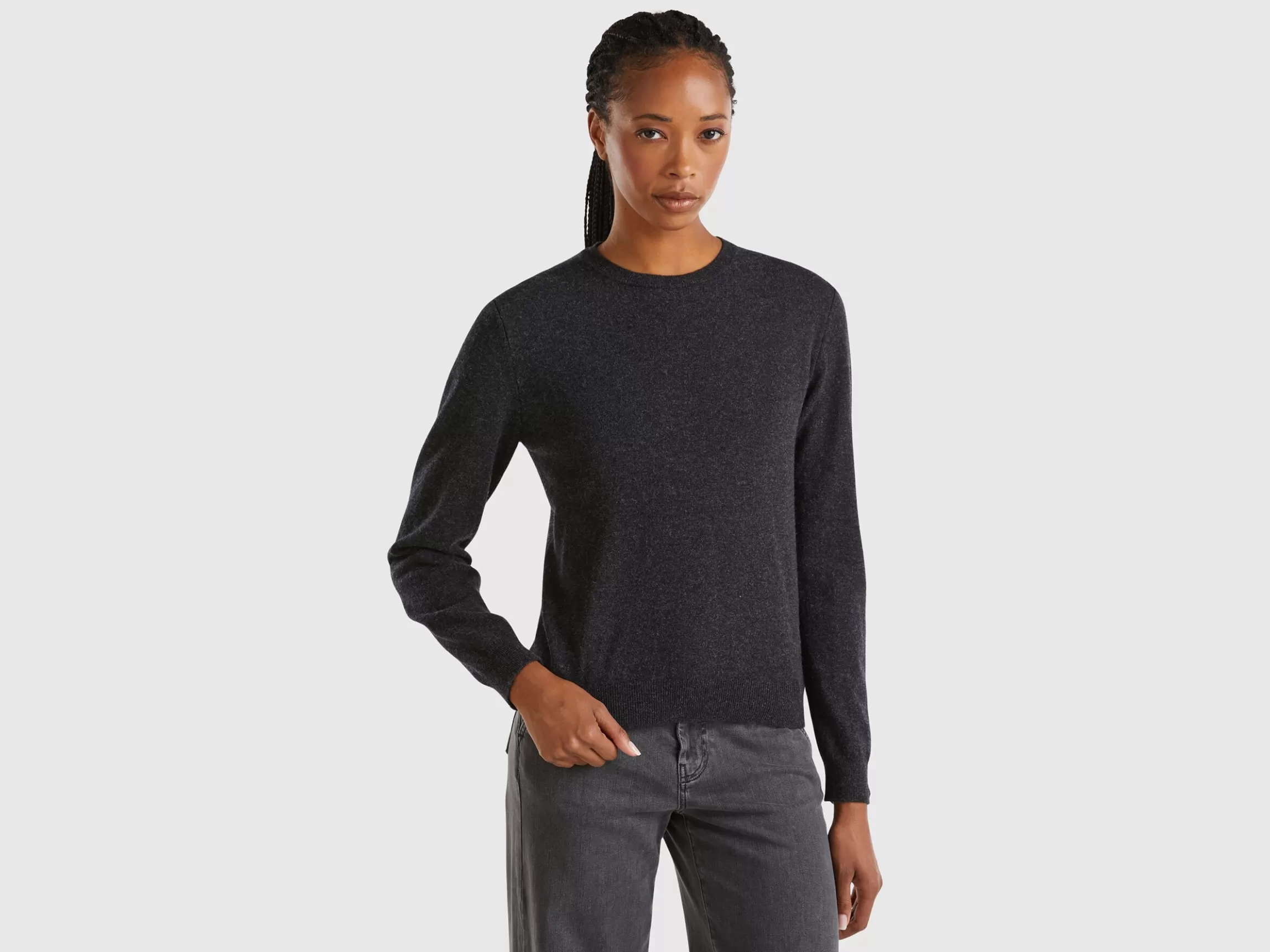 United Colors of Benetton Charcoal gray crew neck sweater in pure Merino wool