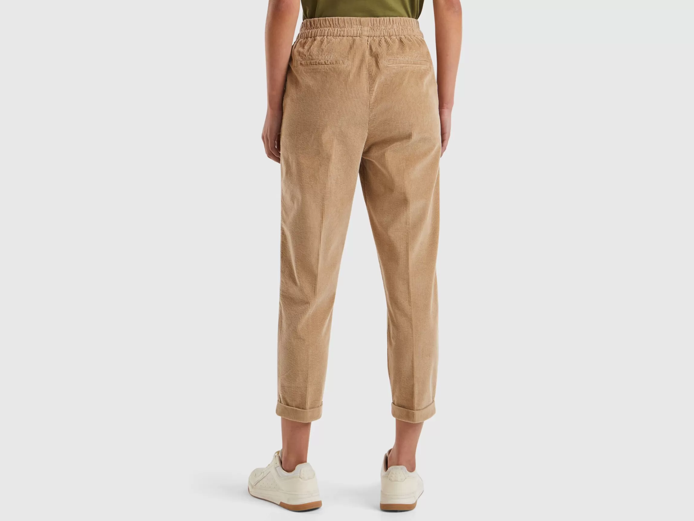 United Colors of Benetton Chinos in velvet with stretch waist