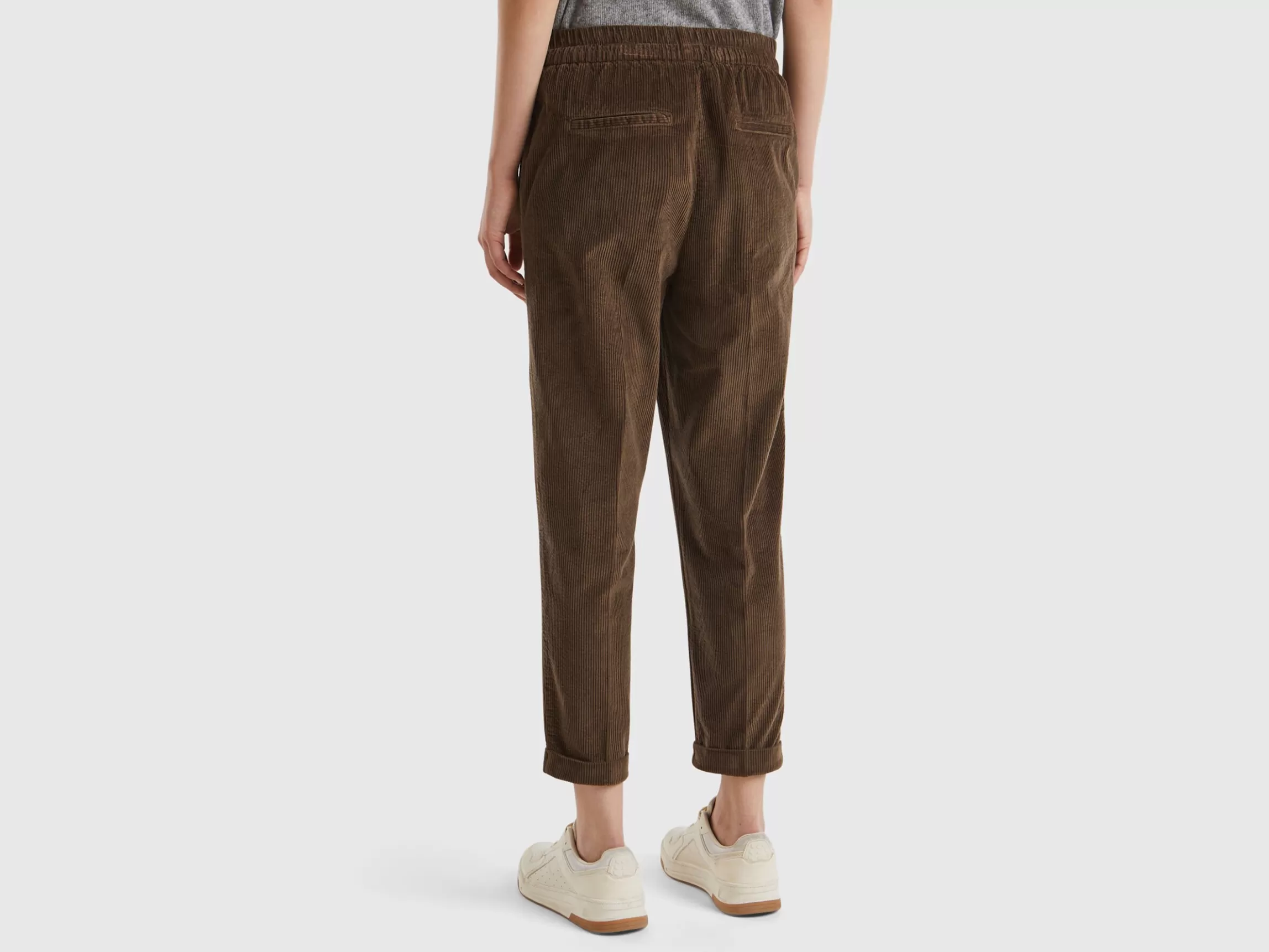 United Colors of Benetton Chinos in velvet with stretch waist