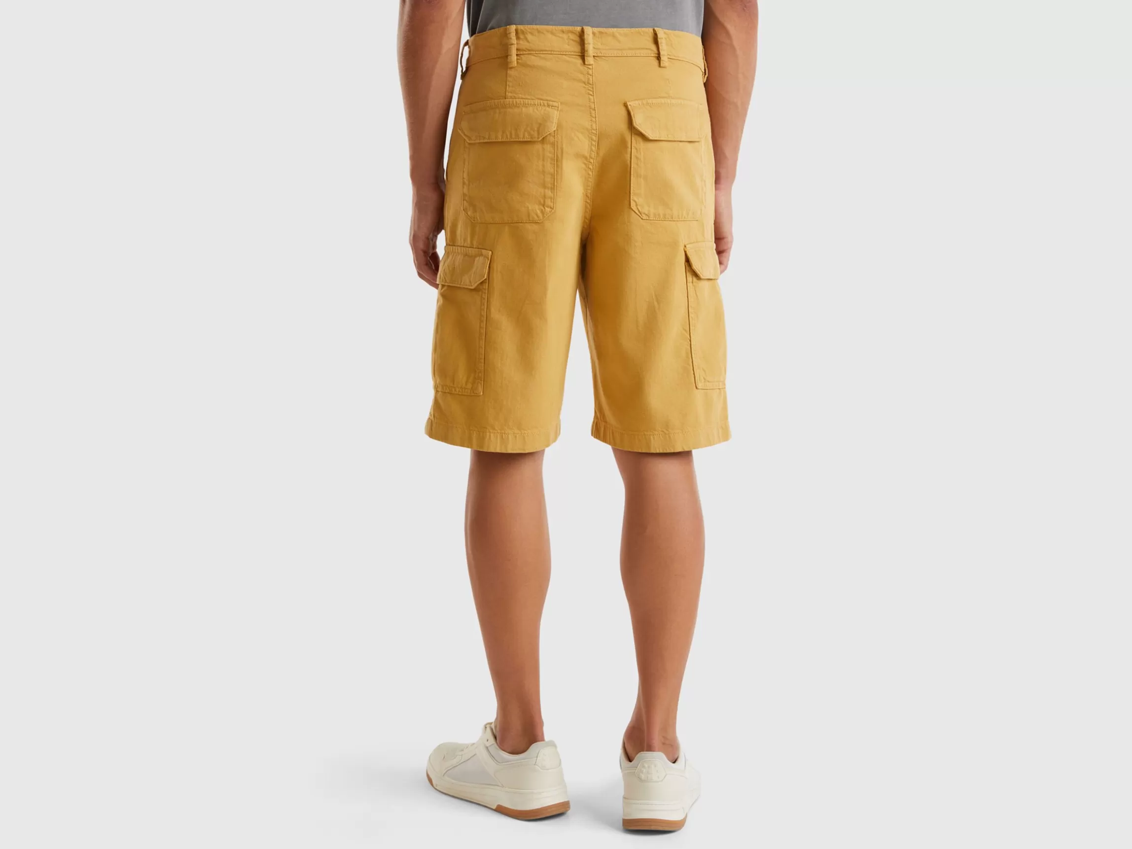 United Colors of Benetton Cotton blend cargo shorts