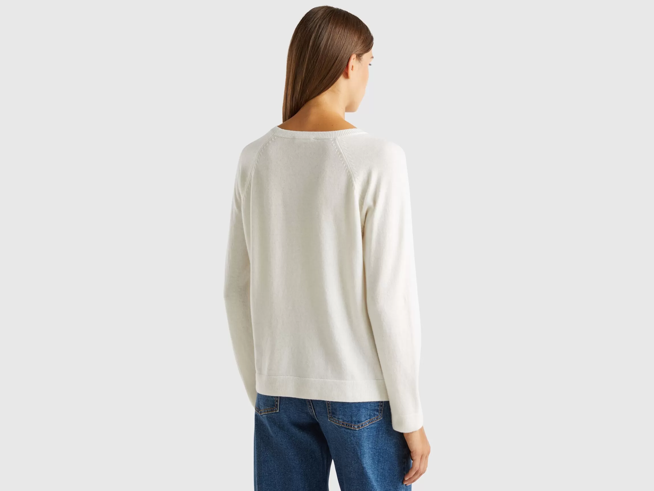 United Colors of Benetton Cream crew neck sweater in cashmere and wool blend