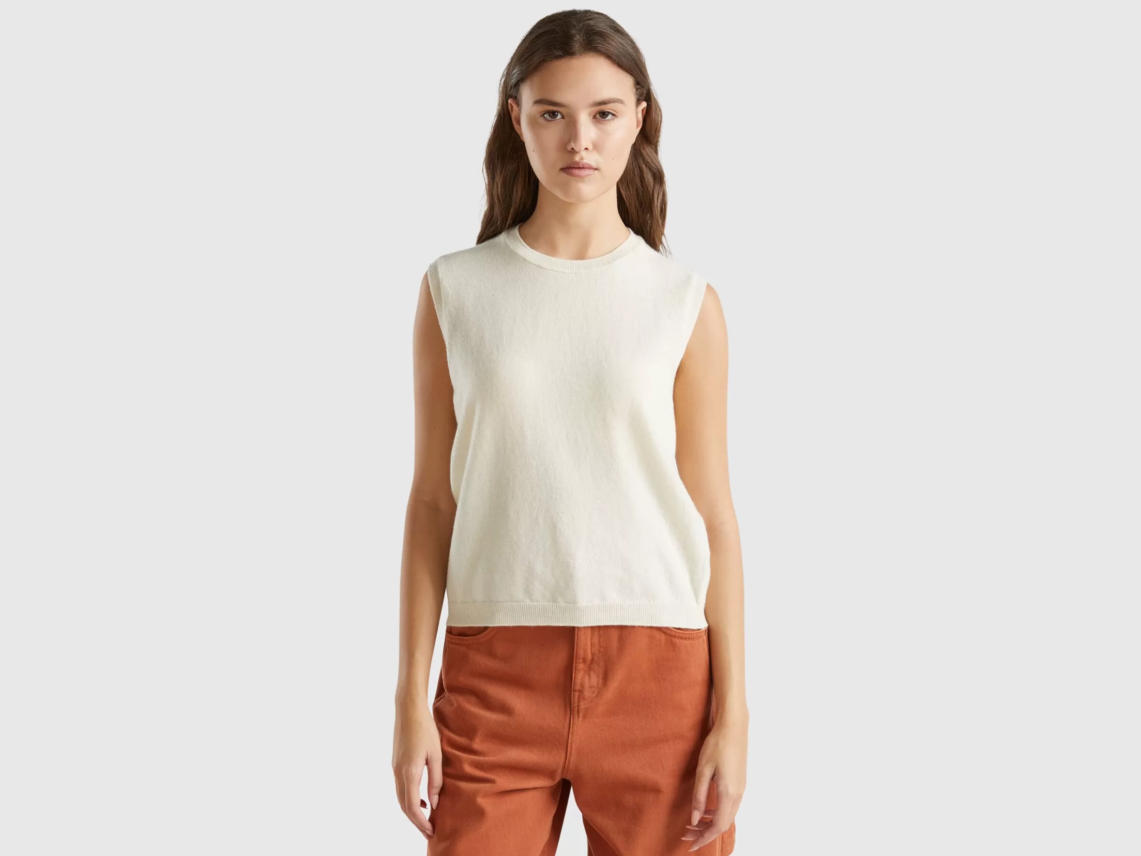 United Colors of Benetton Cream vest in pure Merino wool