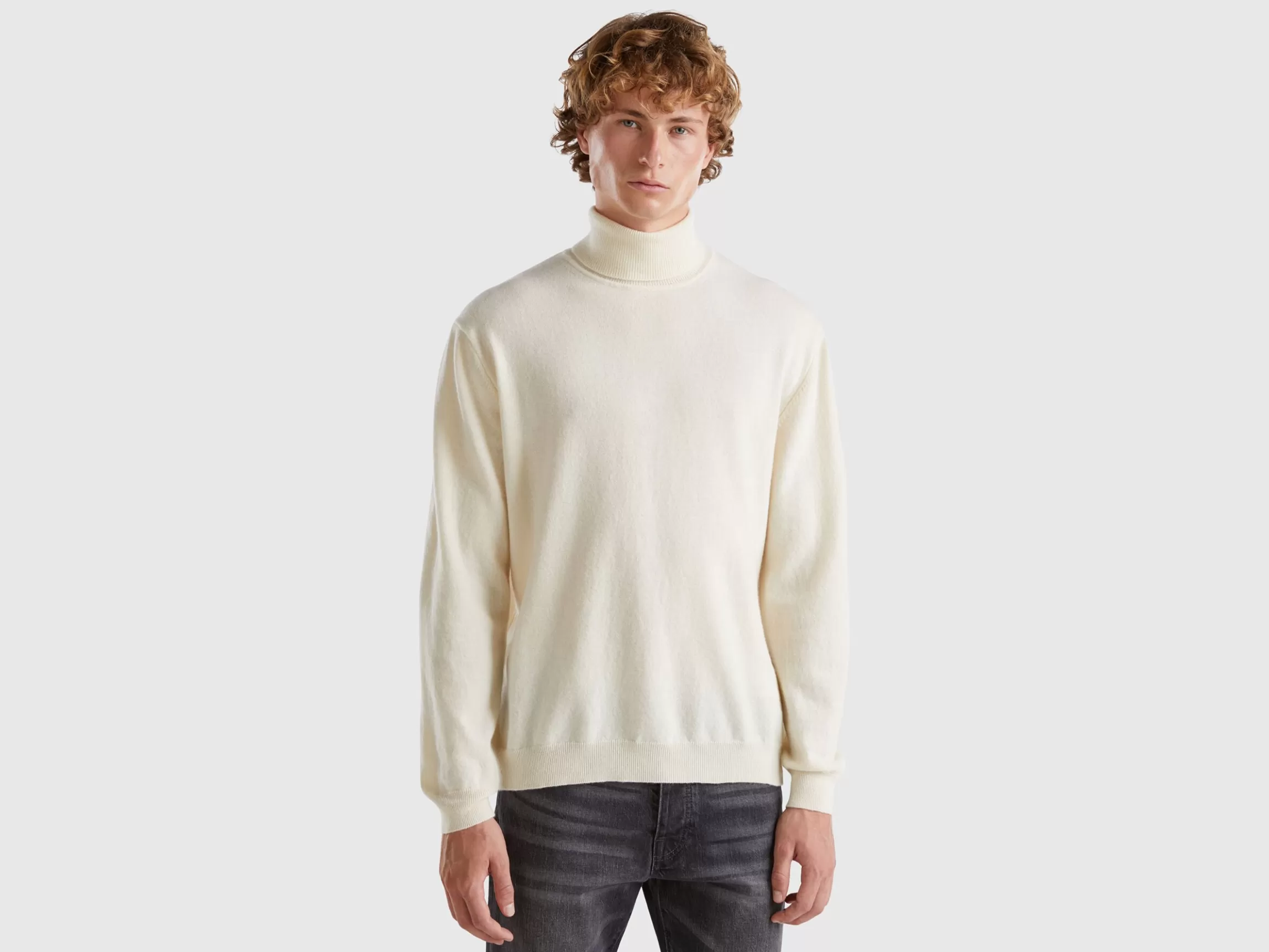 United Colors of Benetton Cream white turtleneck in pure Merino wool