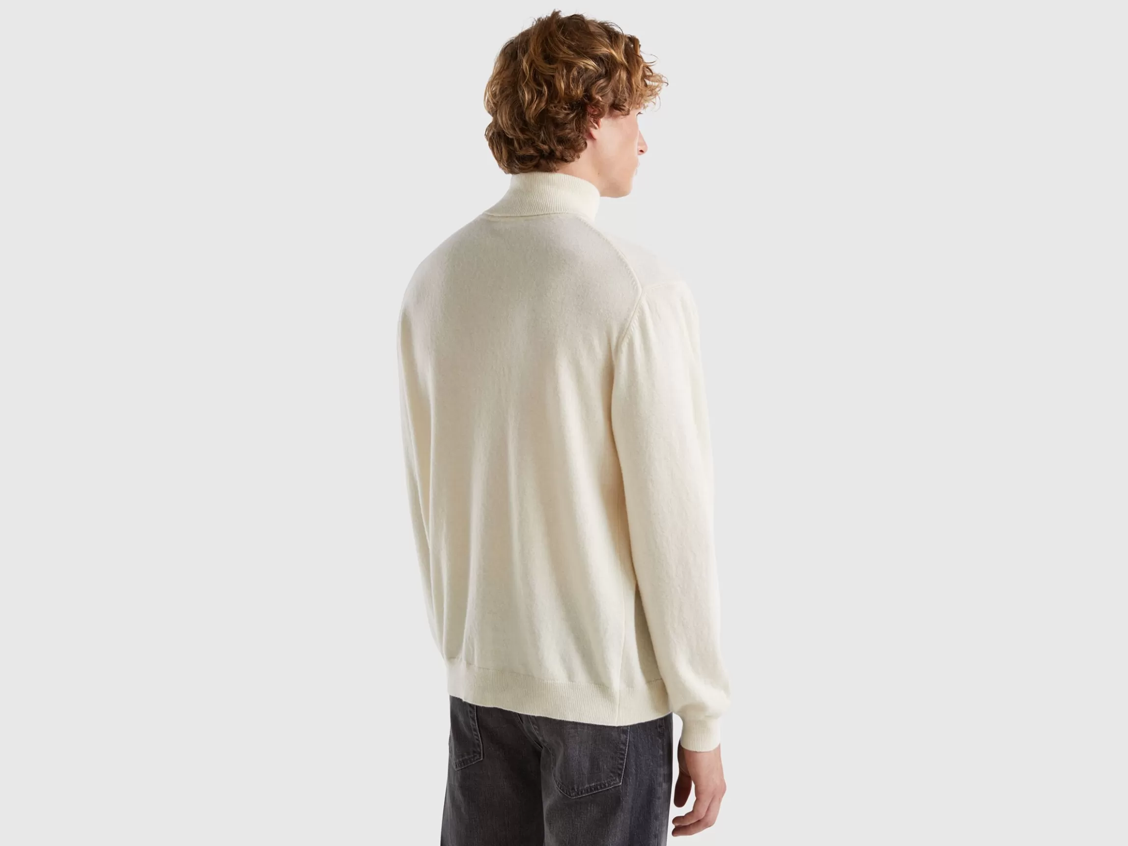 United Colors of Benetton Cream white turtleneck in pure Merino wool