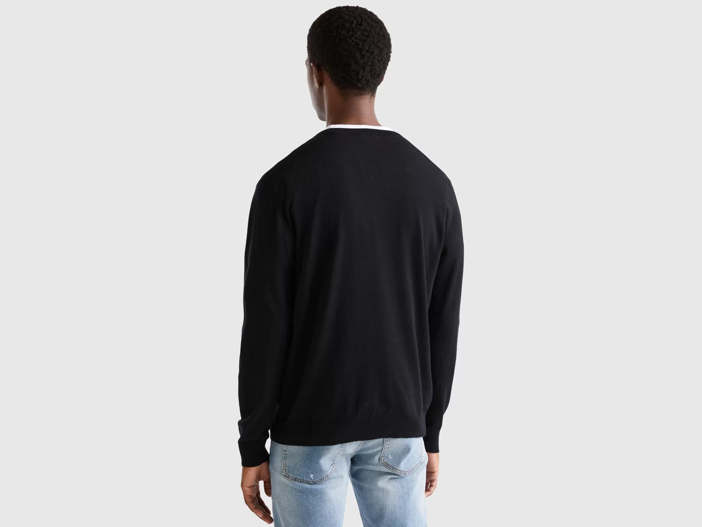 United Colors of Benetton Crew neck sweater in lightweight cotton blend