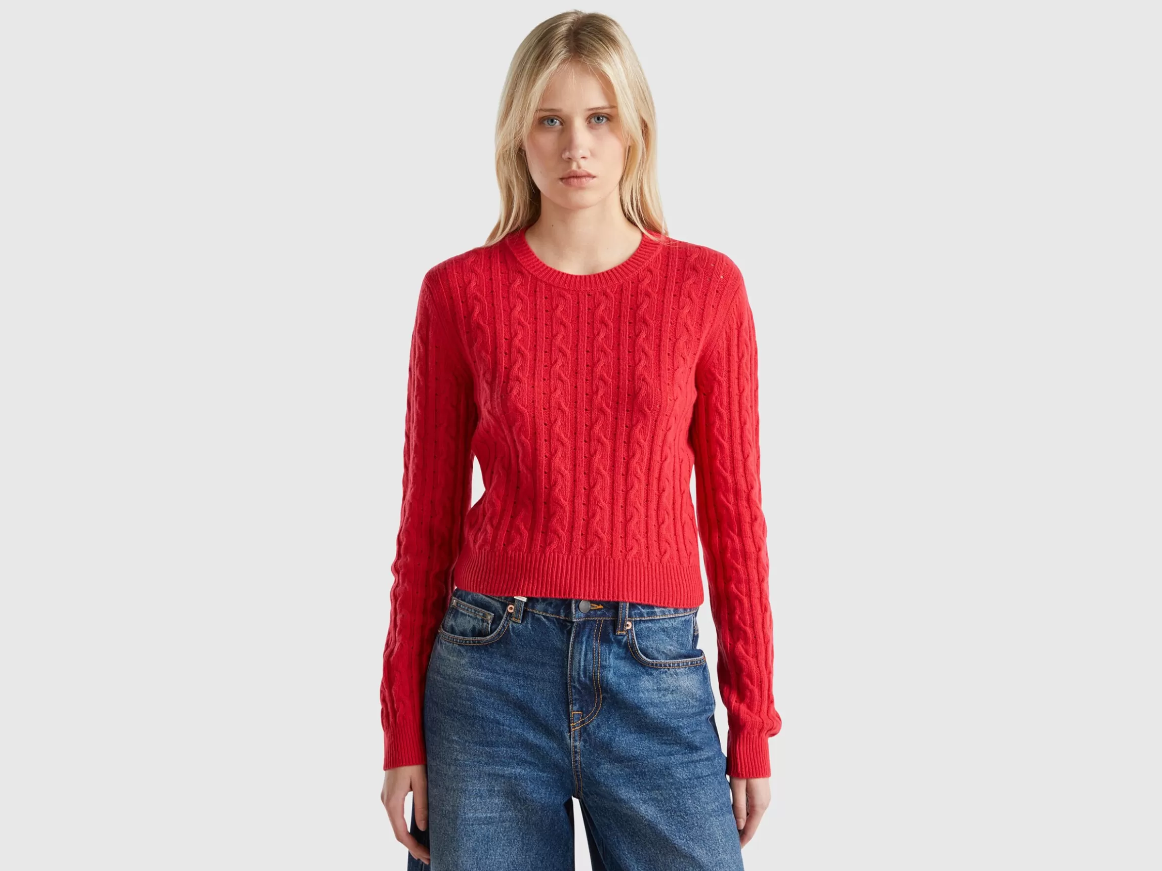 United Colors of Benetton Cropped sweater with cable knit and perforations