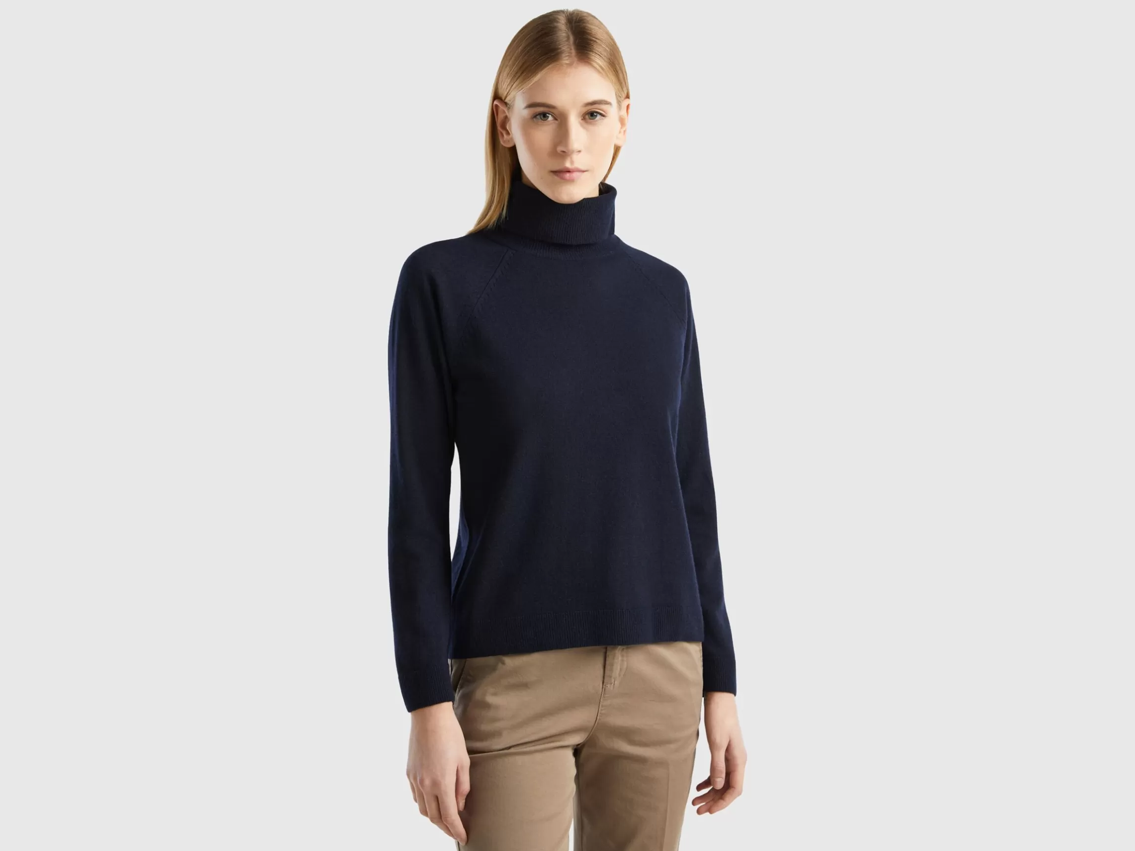 United Colors of Benetton turtleneck sweater in cashmere and wool blend