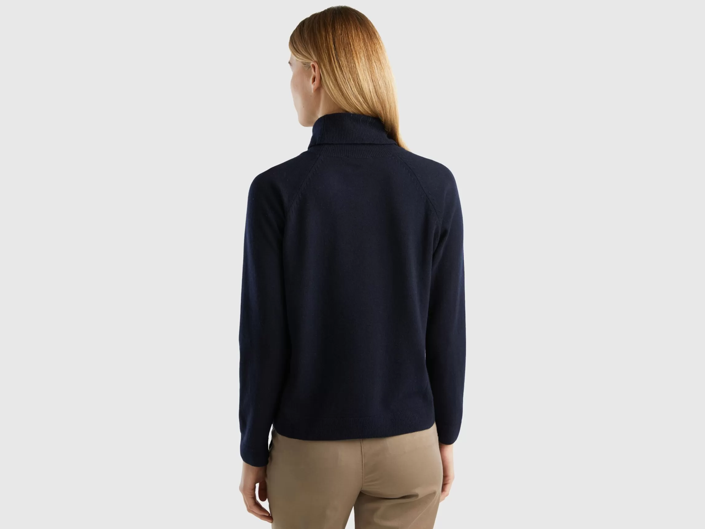 United Colors of Benetton turtleneck sweater in cashmere and wool blend