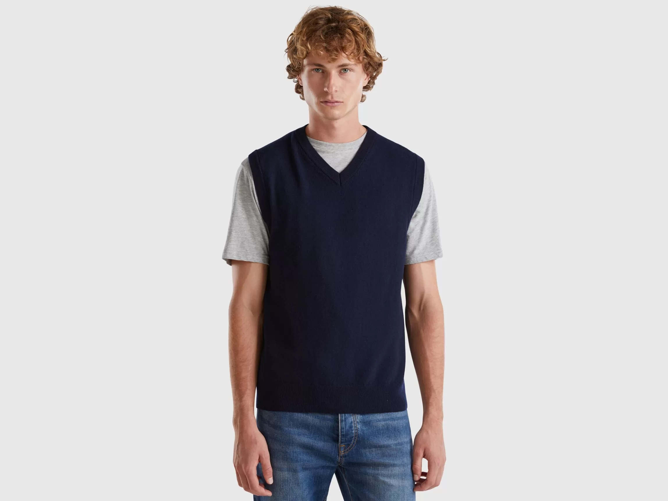 United Colors of Benetton vest in pure Merino wool