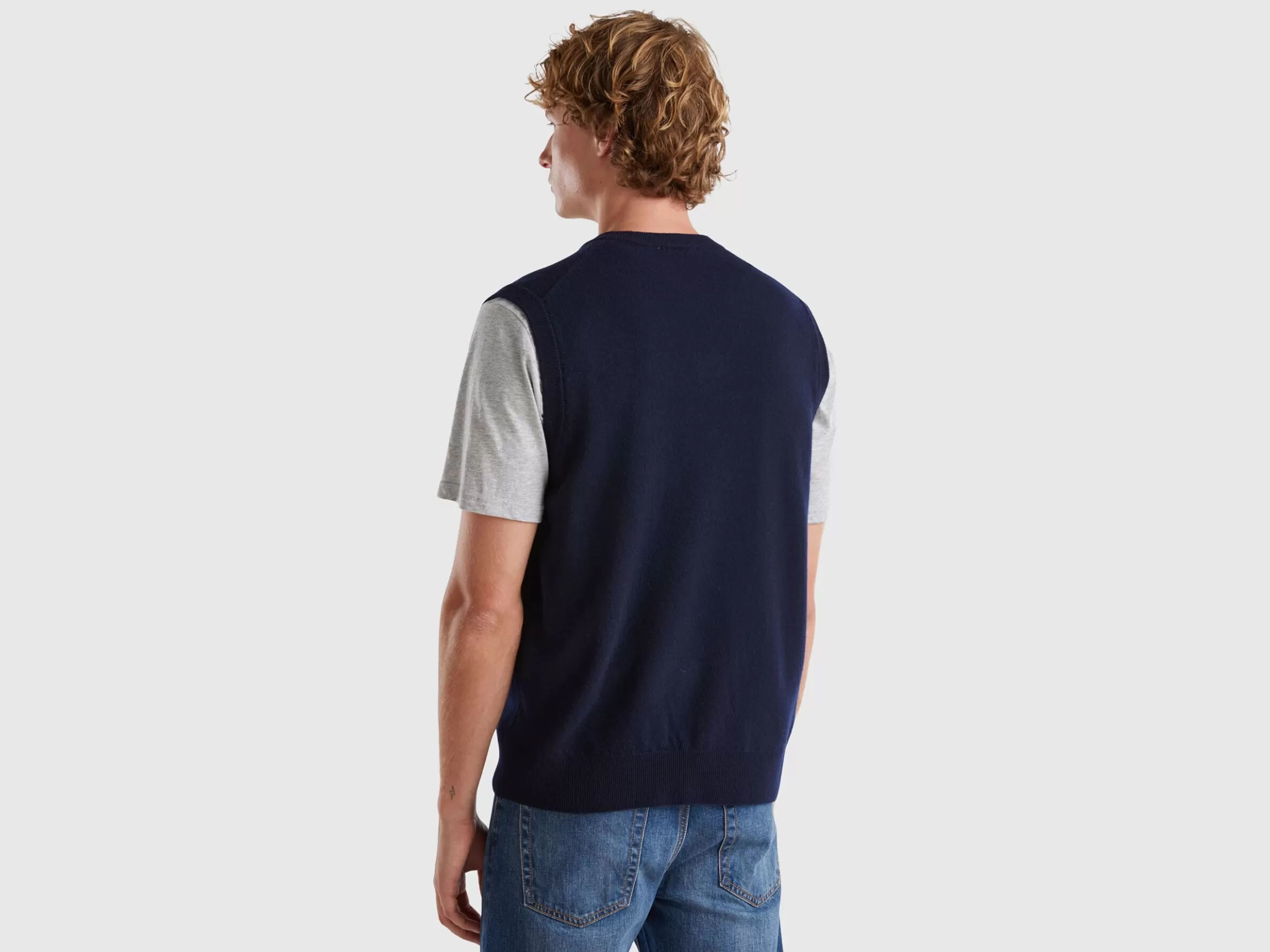 United Colors of Benetton vest in pure Merino wool