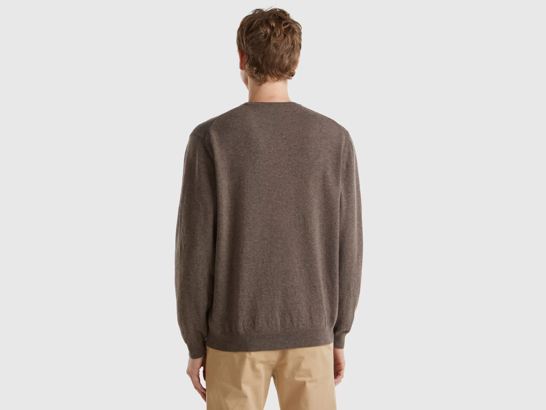 United Colors of Benetton crew neck sweater in pure Merino wool