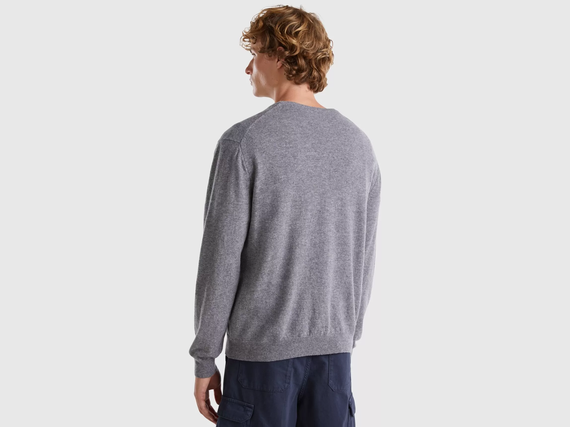 United Colors of Benetton crew neck sweater in pure Merino wool