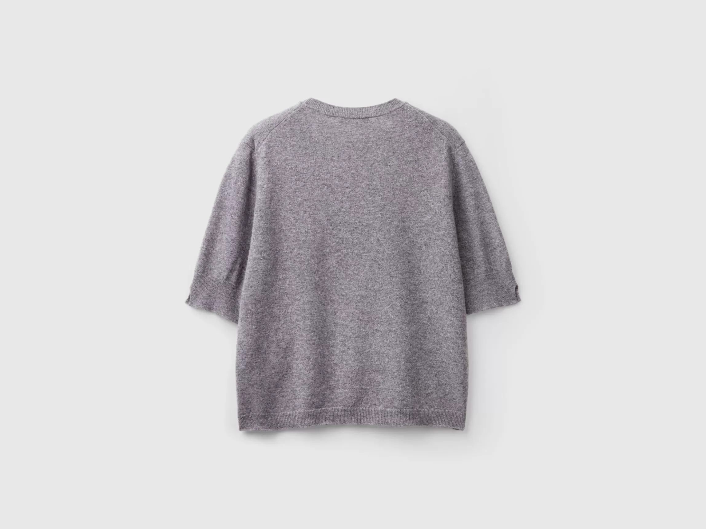 United Colors of Benetton short sleeve sweater in pure Merino wool