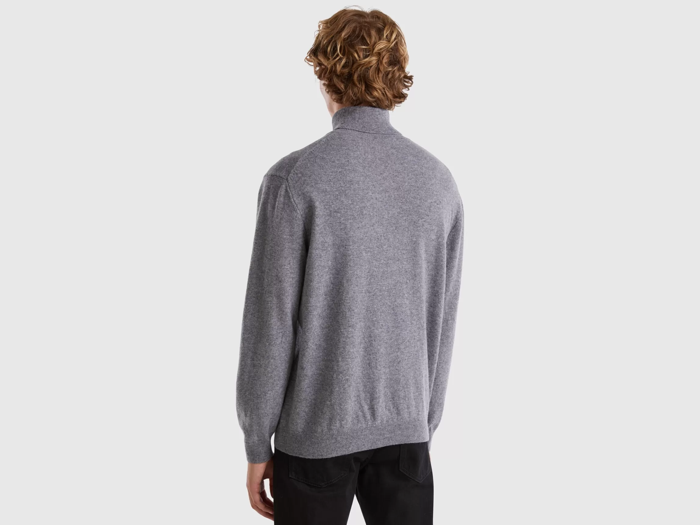 United Colors of Benetton turtleneck in pure Merino wool