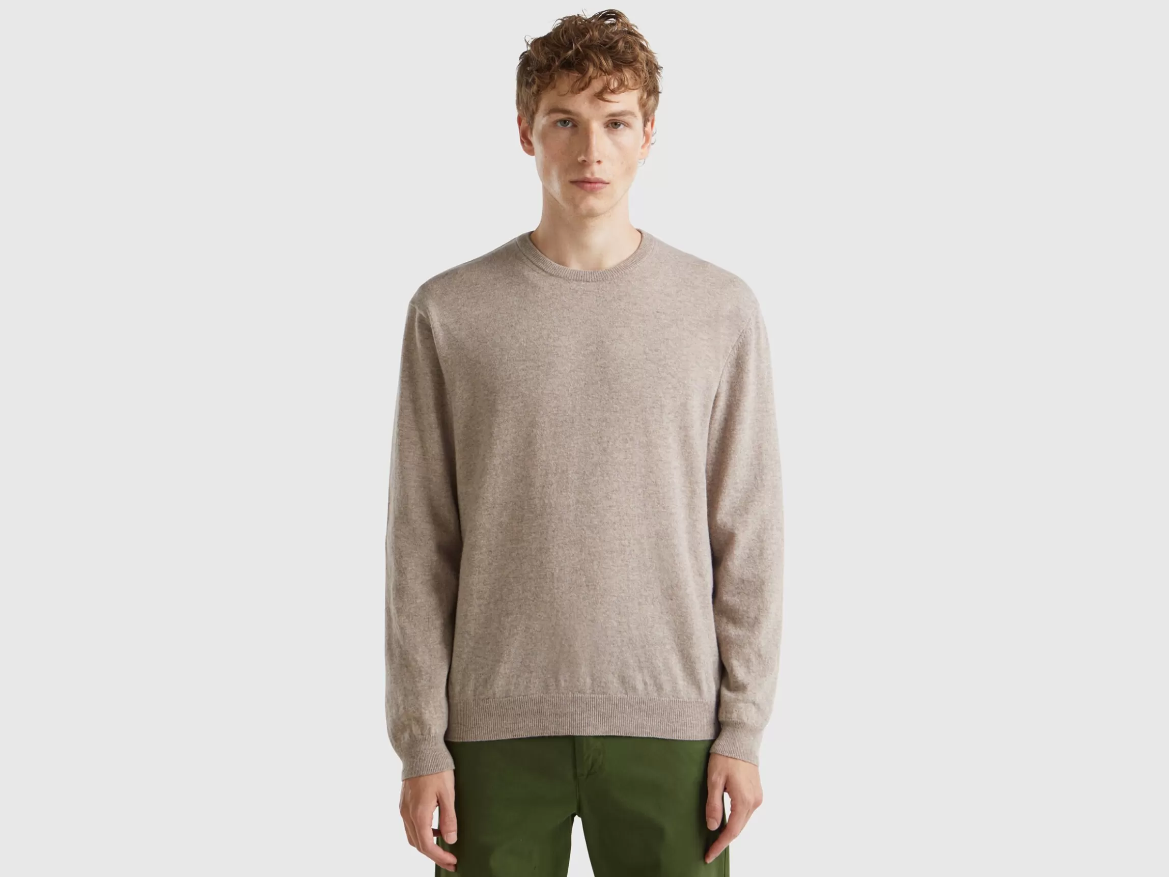 United Colors of Benetton crew neck sweater in pure Merino wool