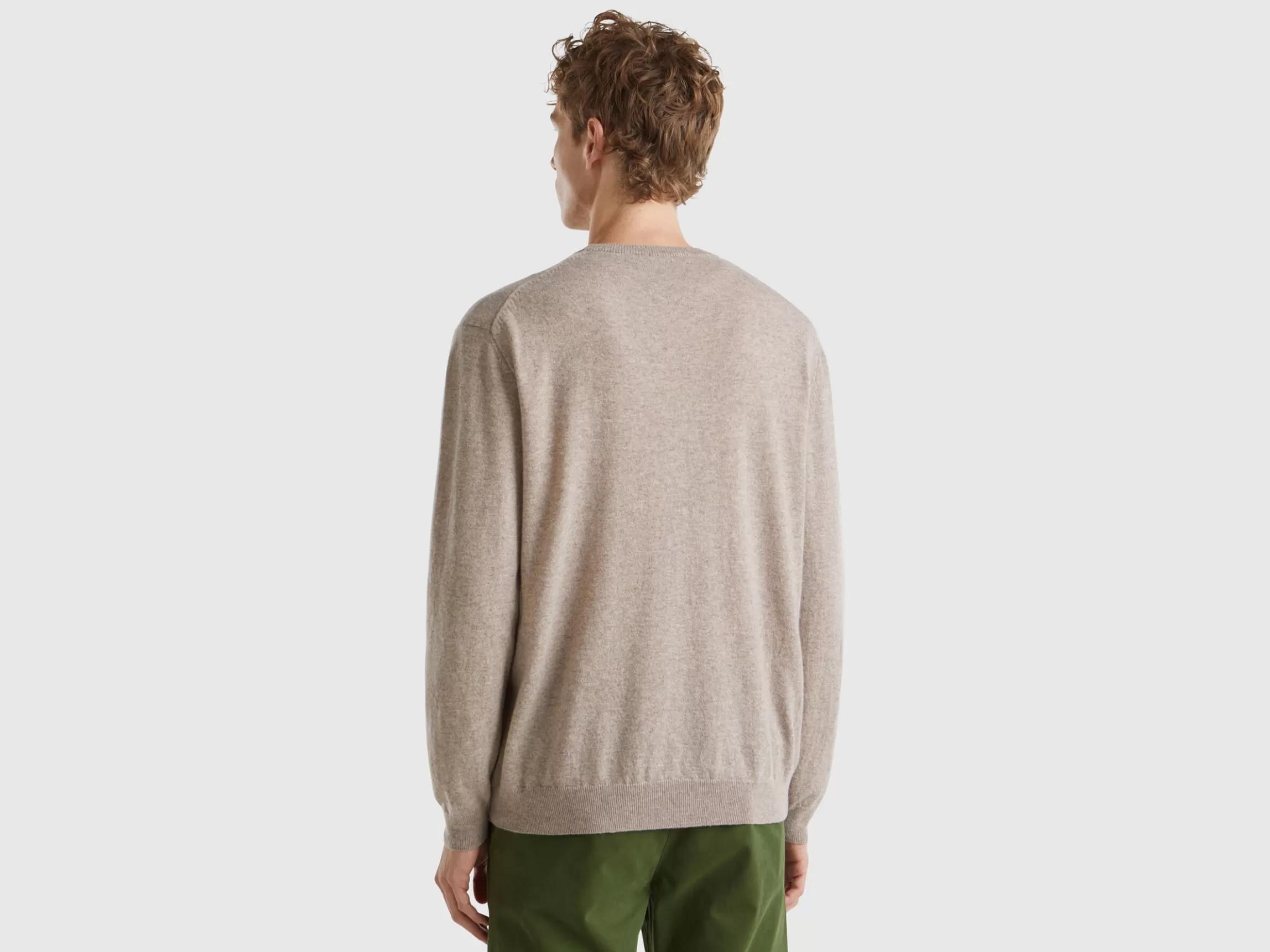 United Colors of Benetton crew neck sweater in pure Merino wool