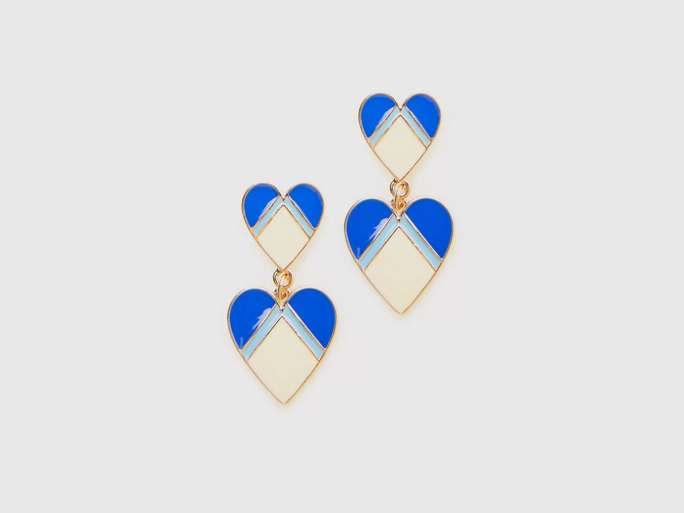 United Colors of Benetton Earrings with heart pendant