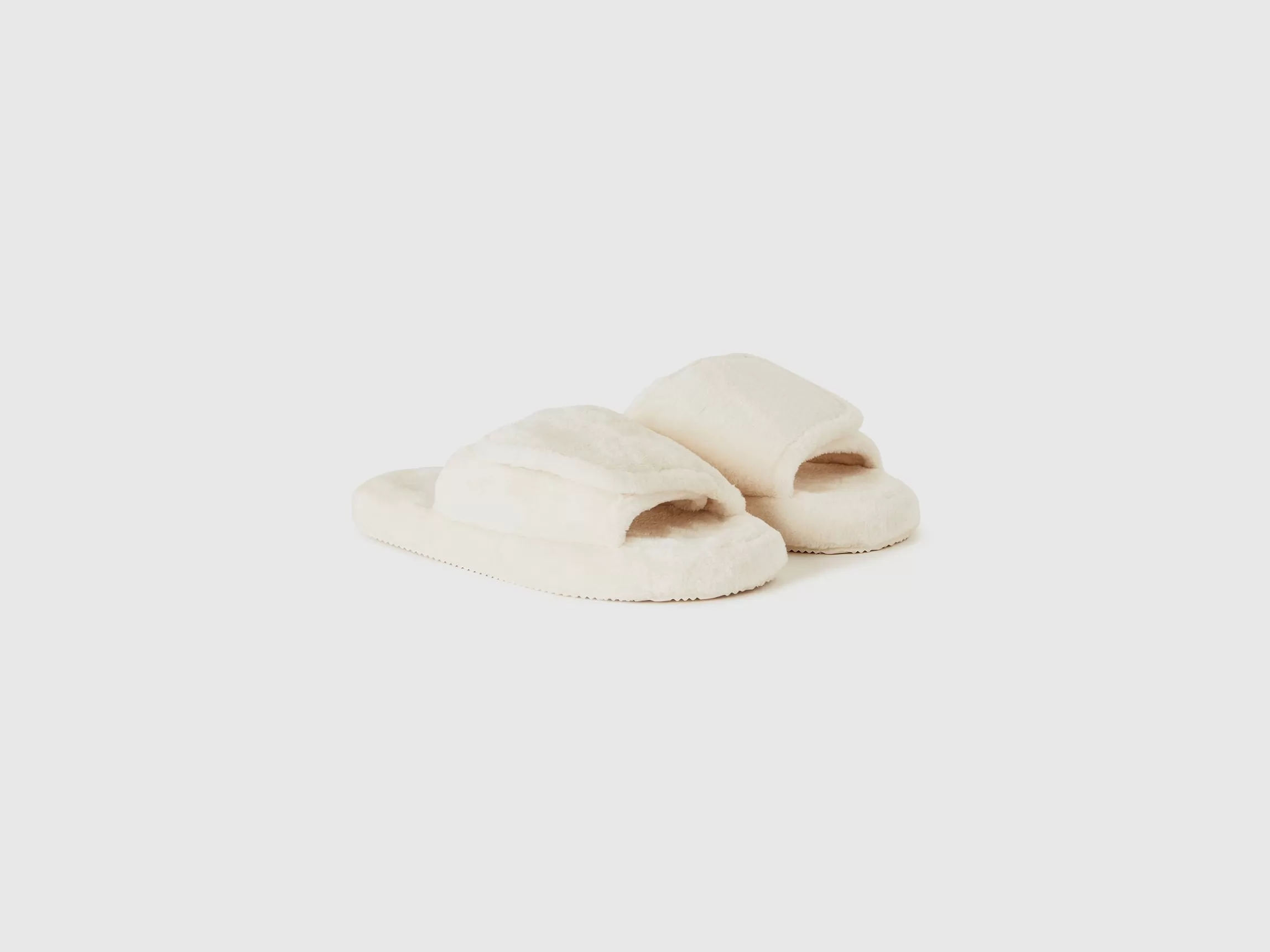 United Colors of Benetton Faux fur slippers