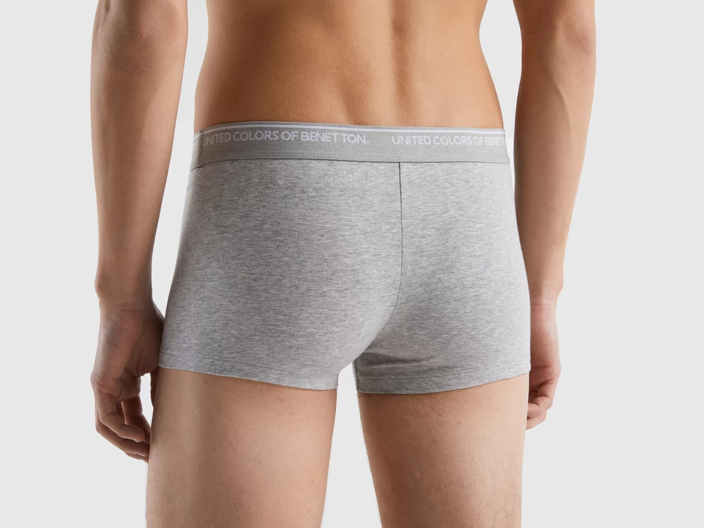 United Colors of Benetton Fitted boxers in organic cotton