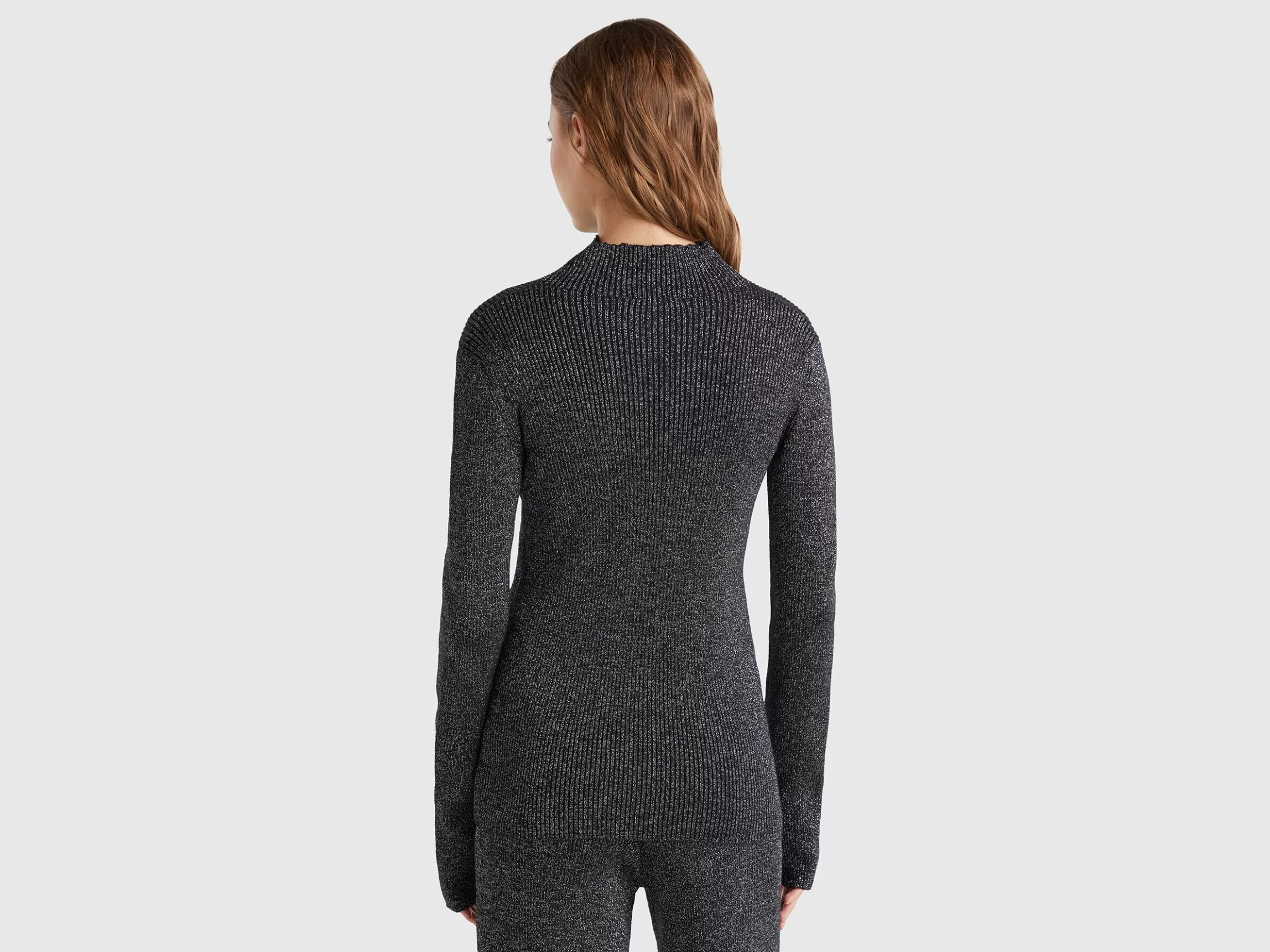 United Colors of Benetton Fitted turtleneck sweater with lurex