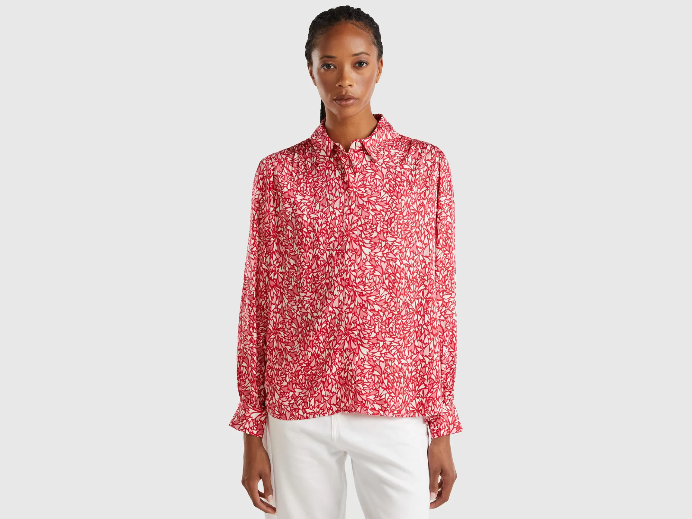 United Colors of Benetton Flowy heart shirt