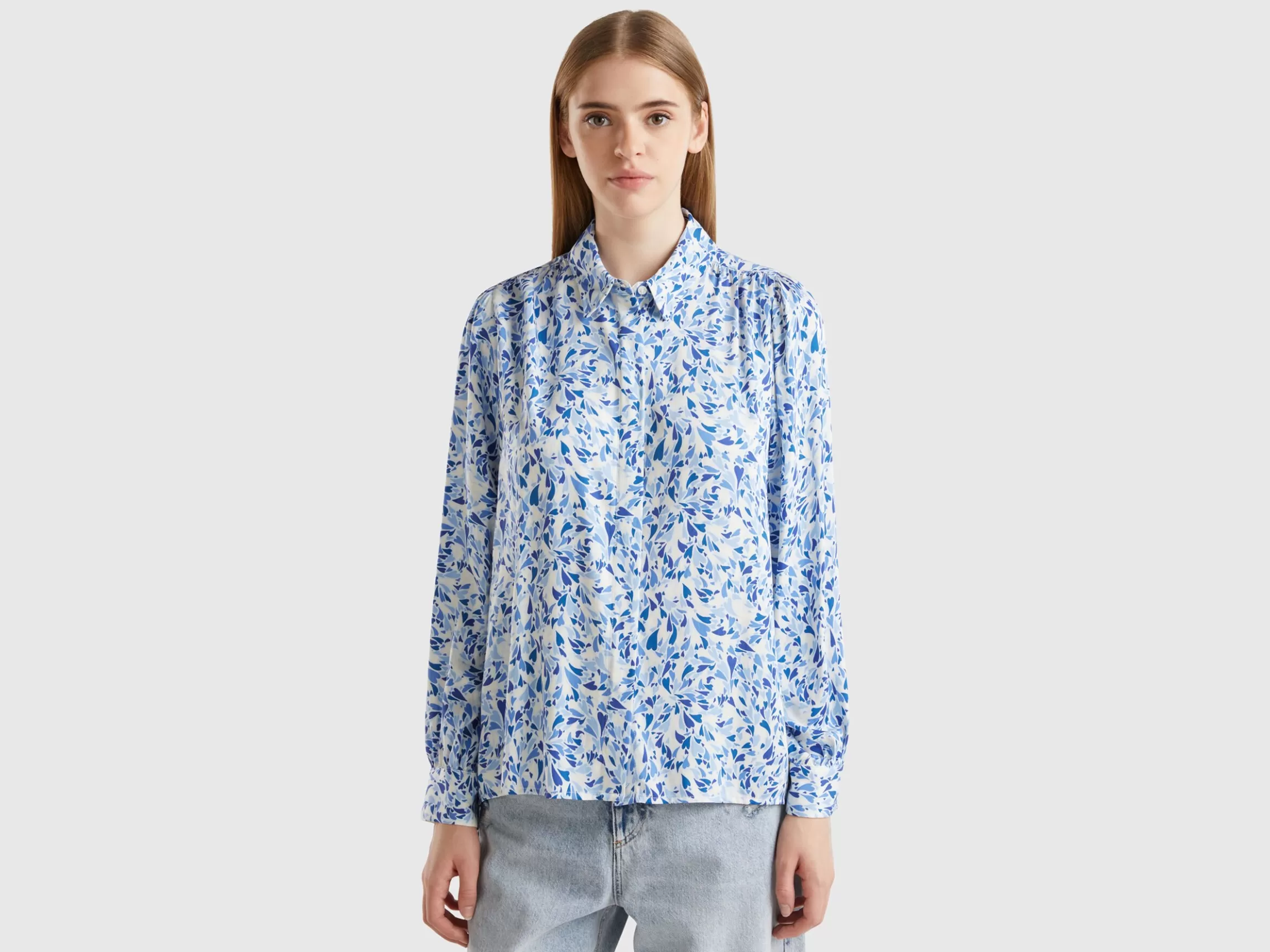 United Colors of Benetton Flowy heart shirt