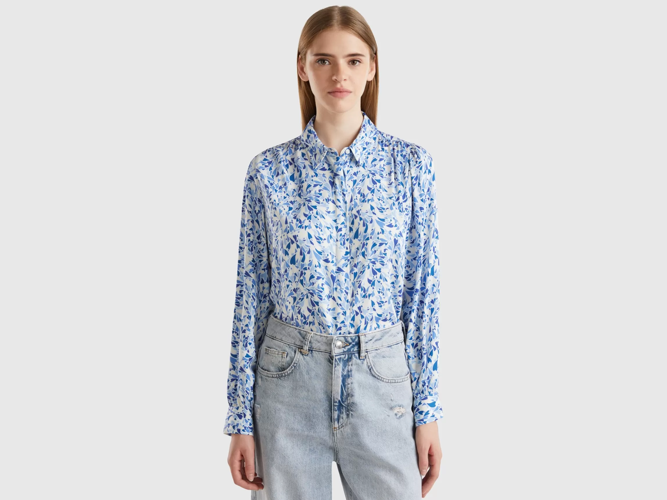 United Colors of Benetton Flowy heart shirt