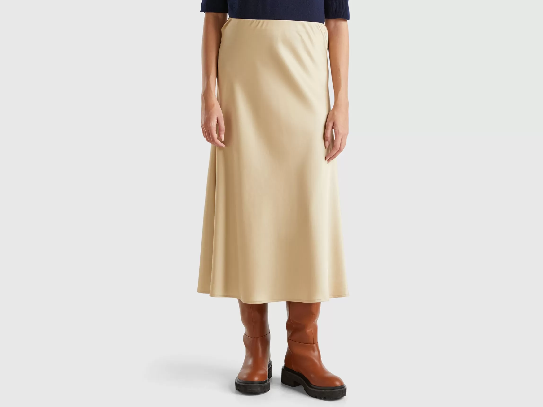 United Colors of Benetton Flowy satin look skirt