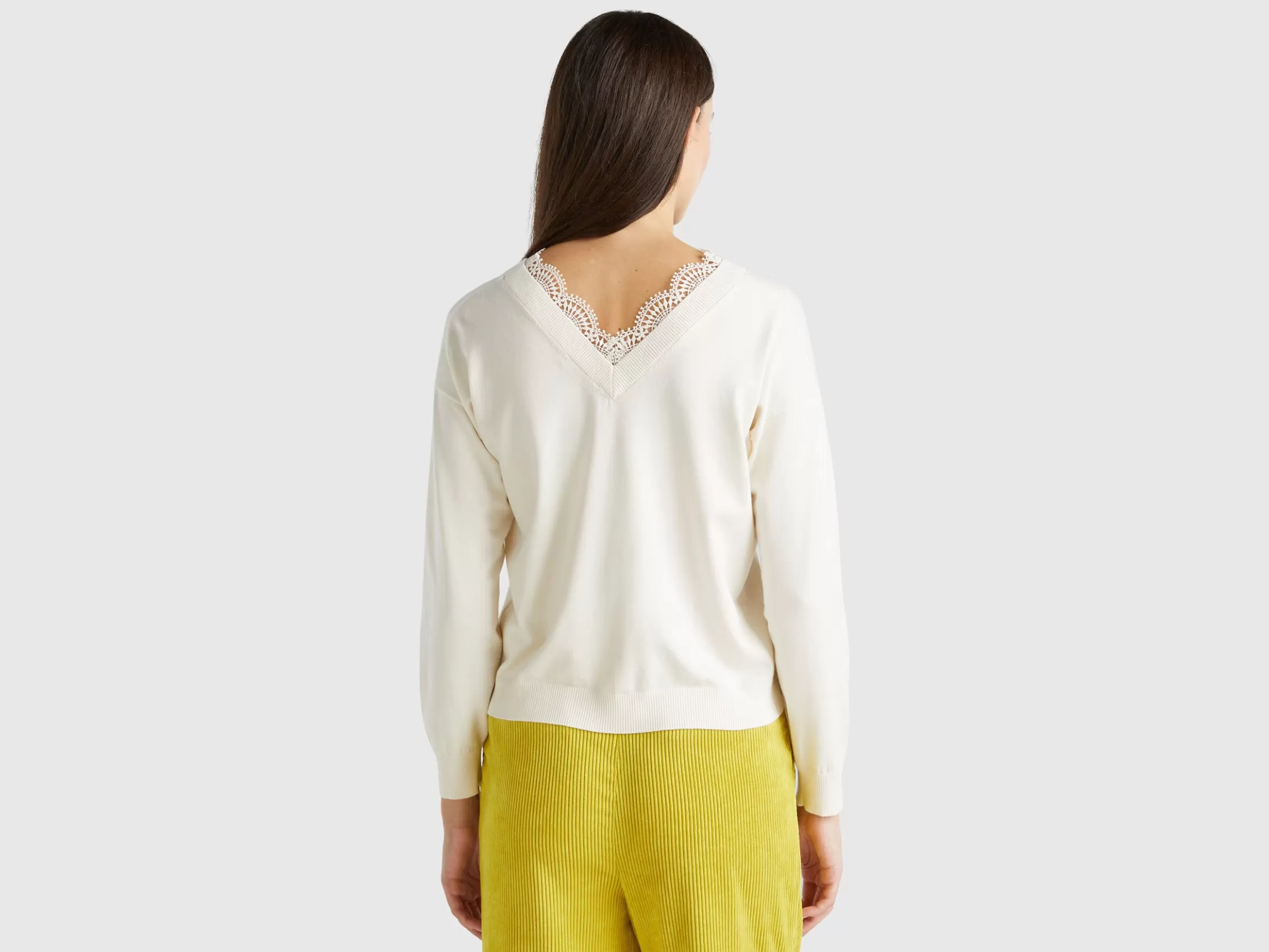 United Colors of Benetton Flowy top with lace