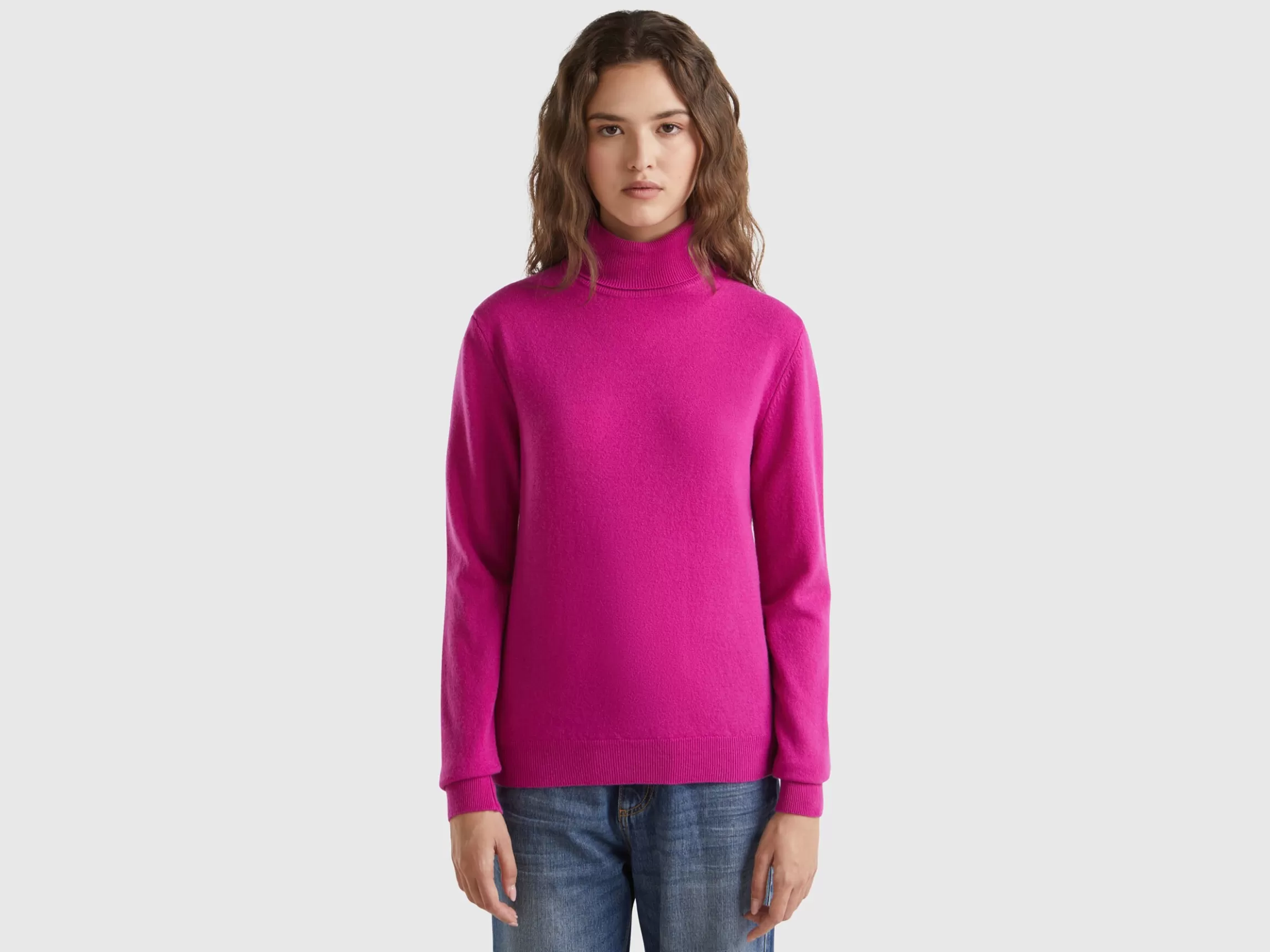 United Colors of Benetton Fuchsia turtleneck sweater in pure Merino wool