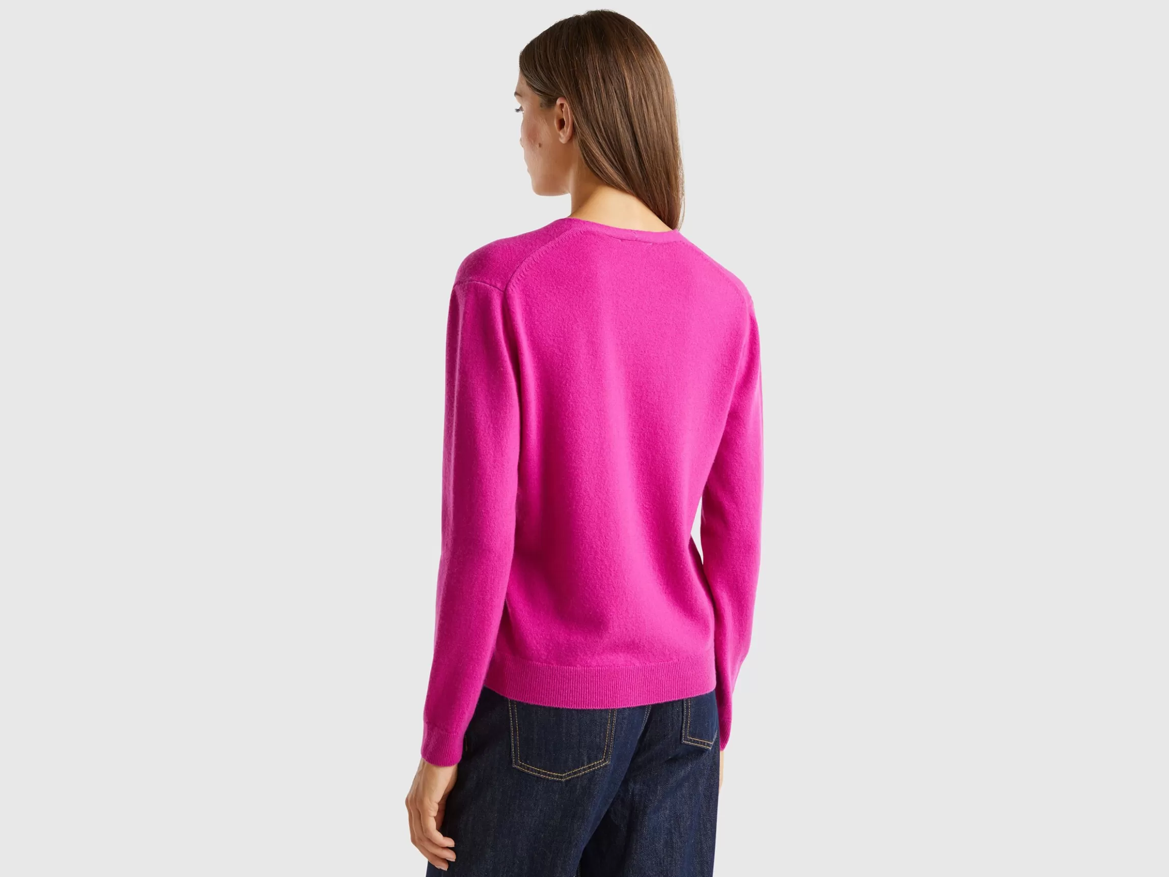 United Colors of Benetton Fuchsia V-neck cardigan in pure Merino wool