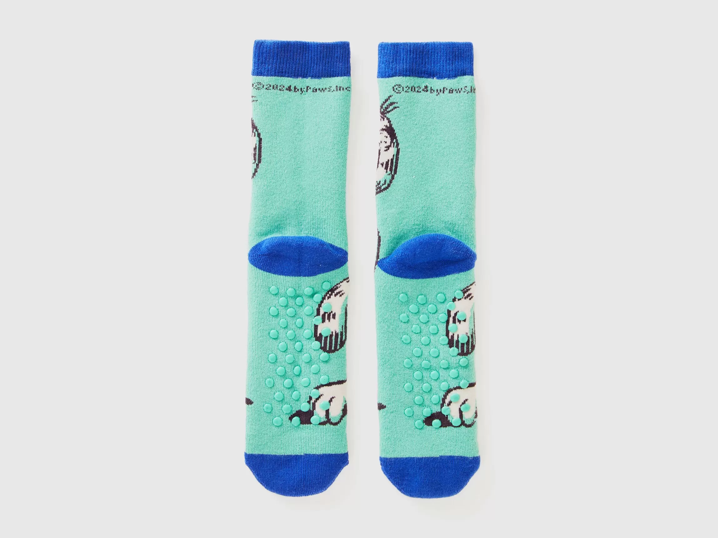 United Colors of Benetton Garfield non-slip socks ©2024 by Paws, Inc.