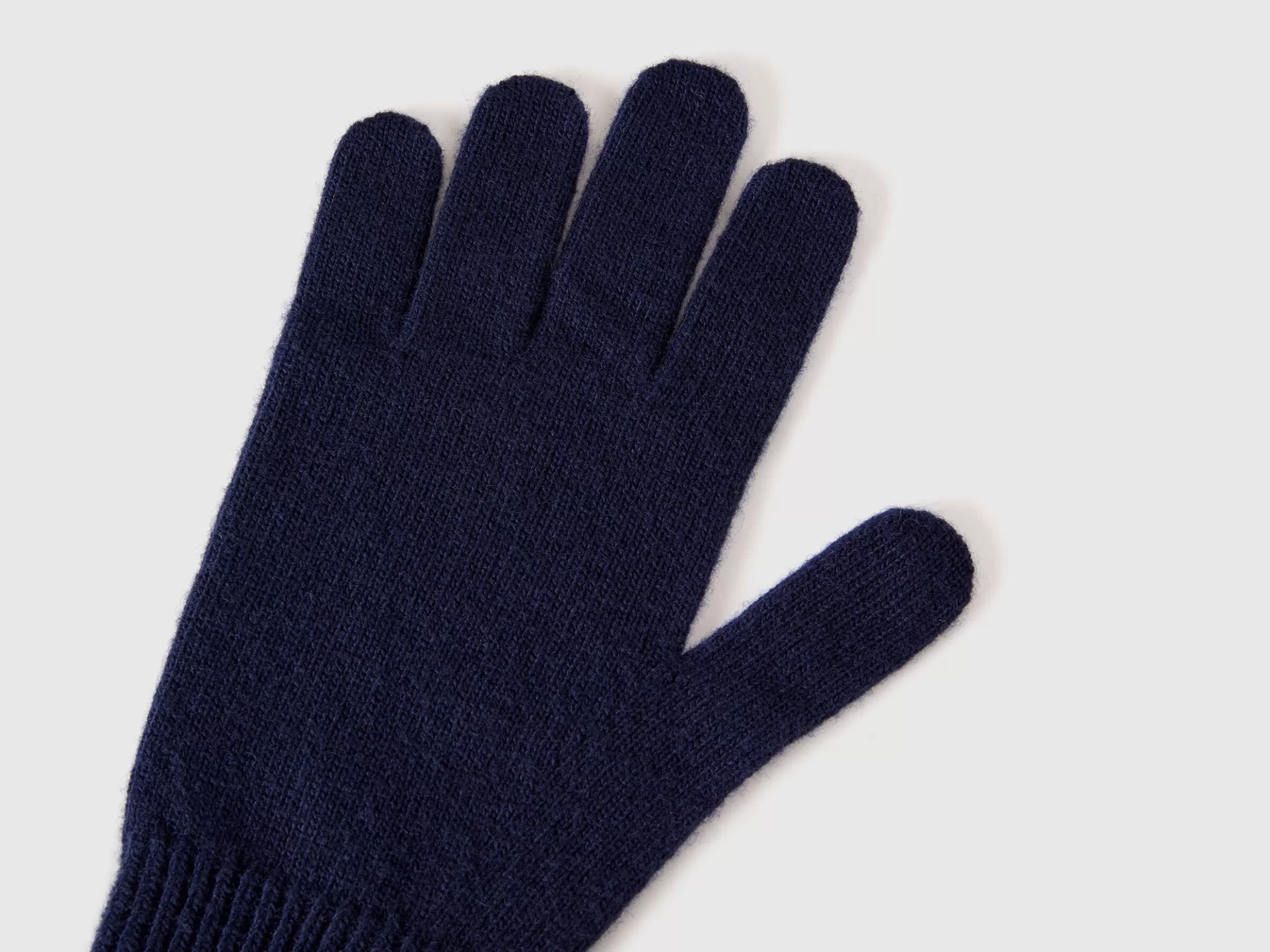 United Colors of Benetton Gloves in pure Merino wool