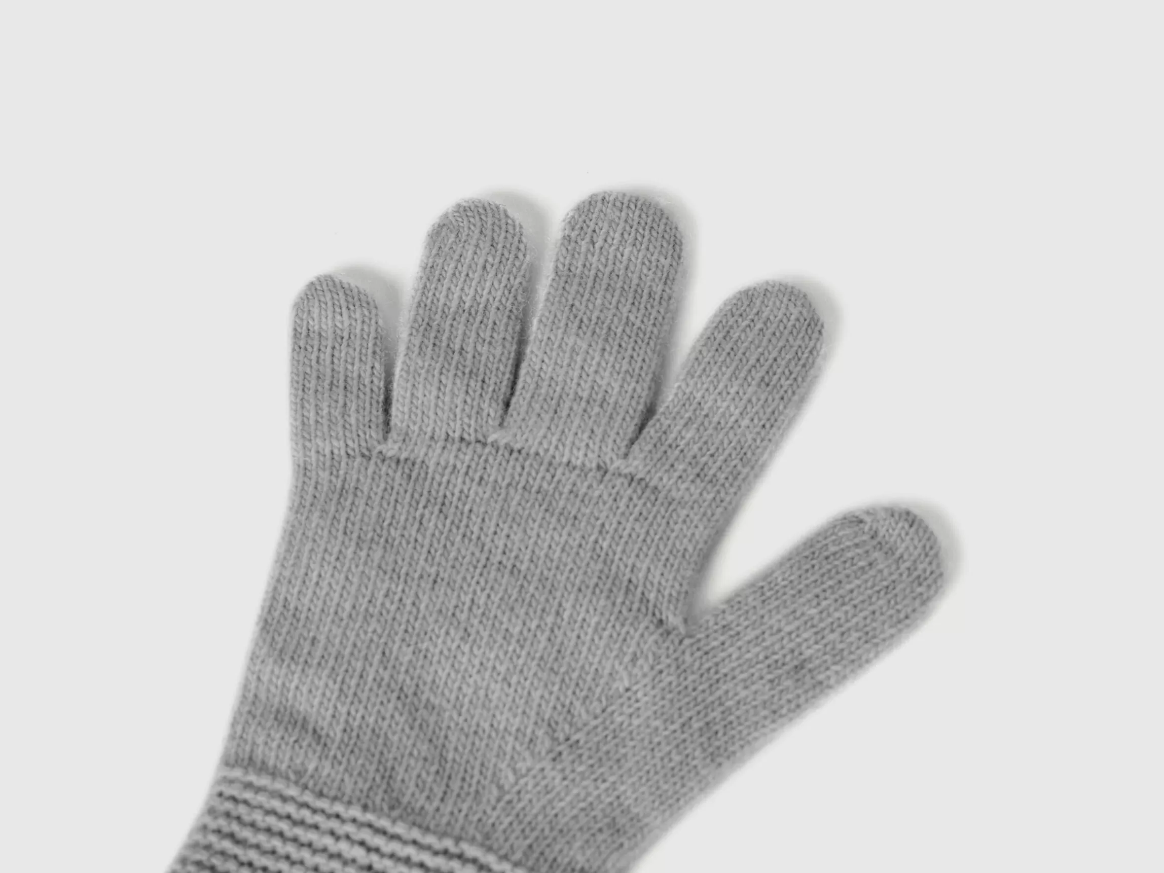 United Colors of Benetton Gloves in stretch wool blend