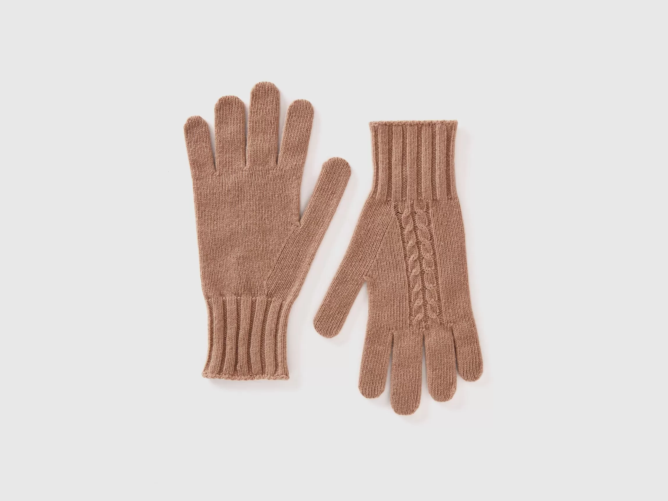 United Colors of Benetton Gloves with cable knit