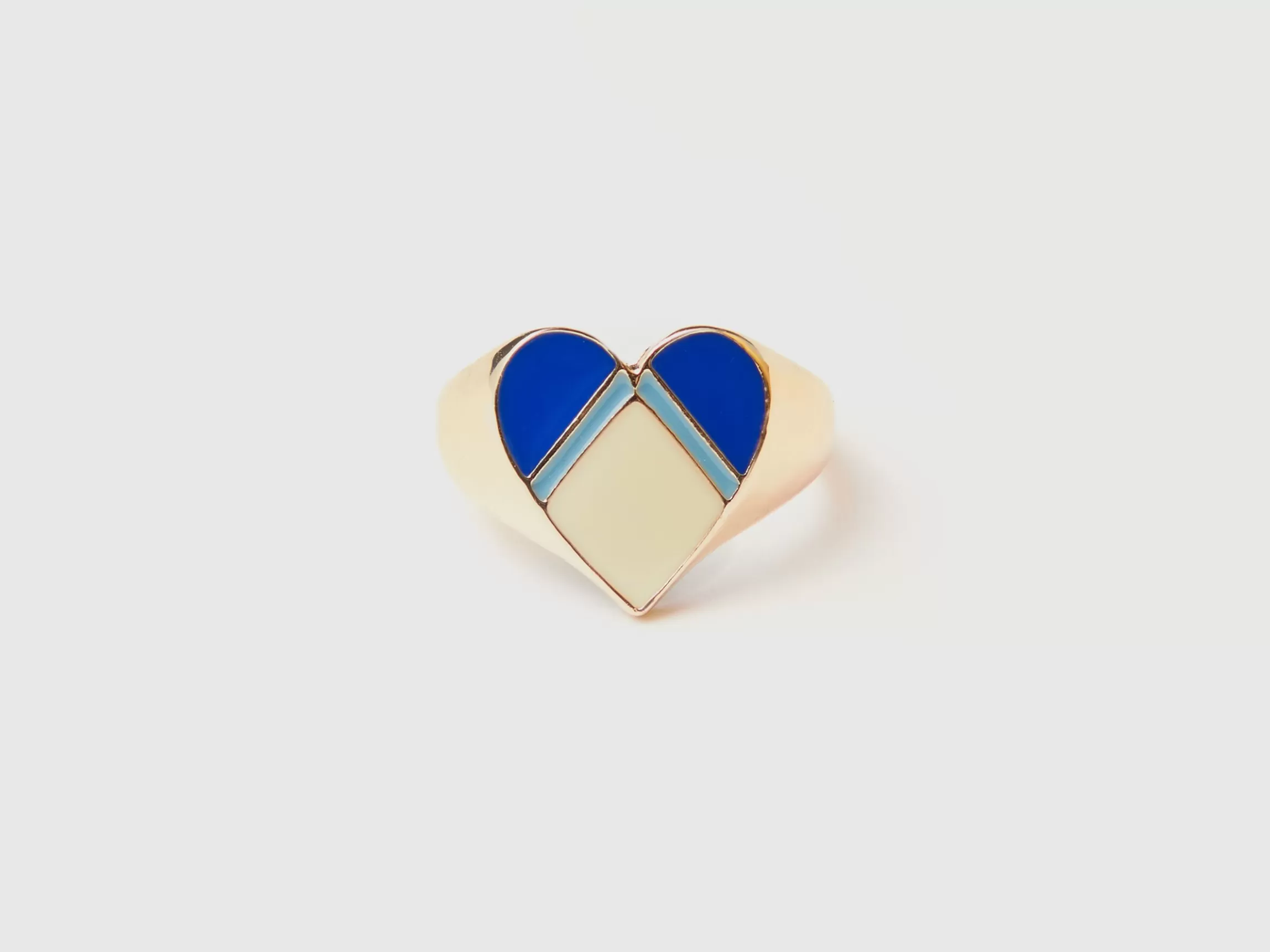 United Colors of Benetton Gold ring with heart motif