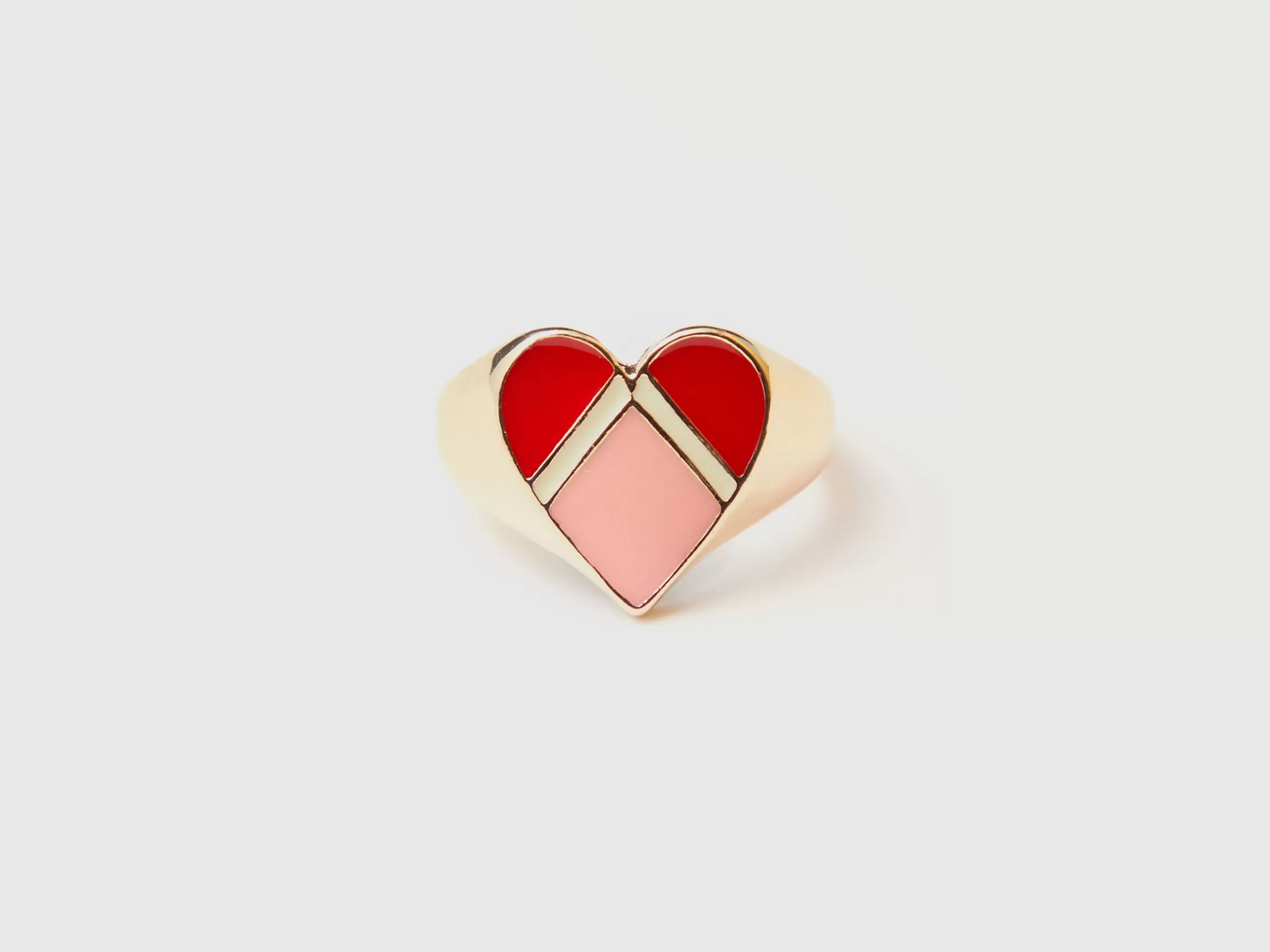 United Colors of Benetton Gold ring with heart motif