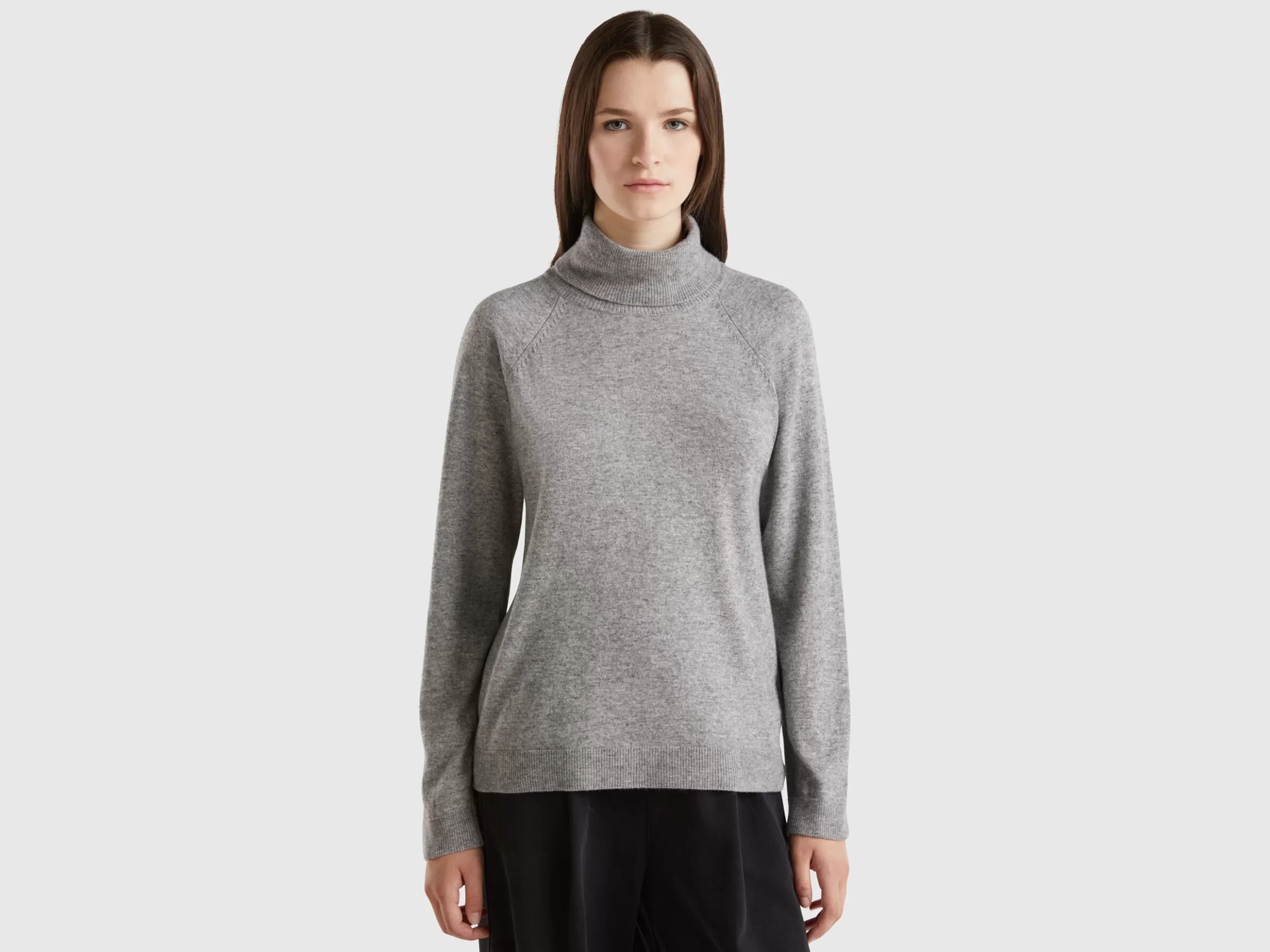 United Colors of Benetton Gray turtleneck sweater in cashmere and wool blend