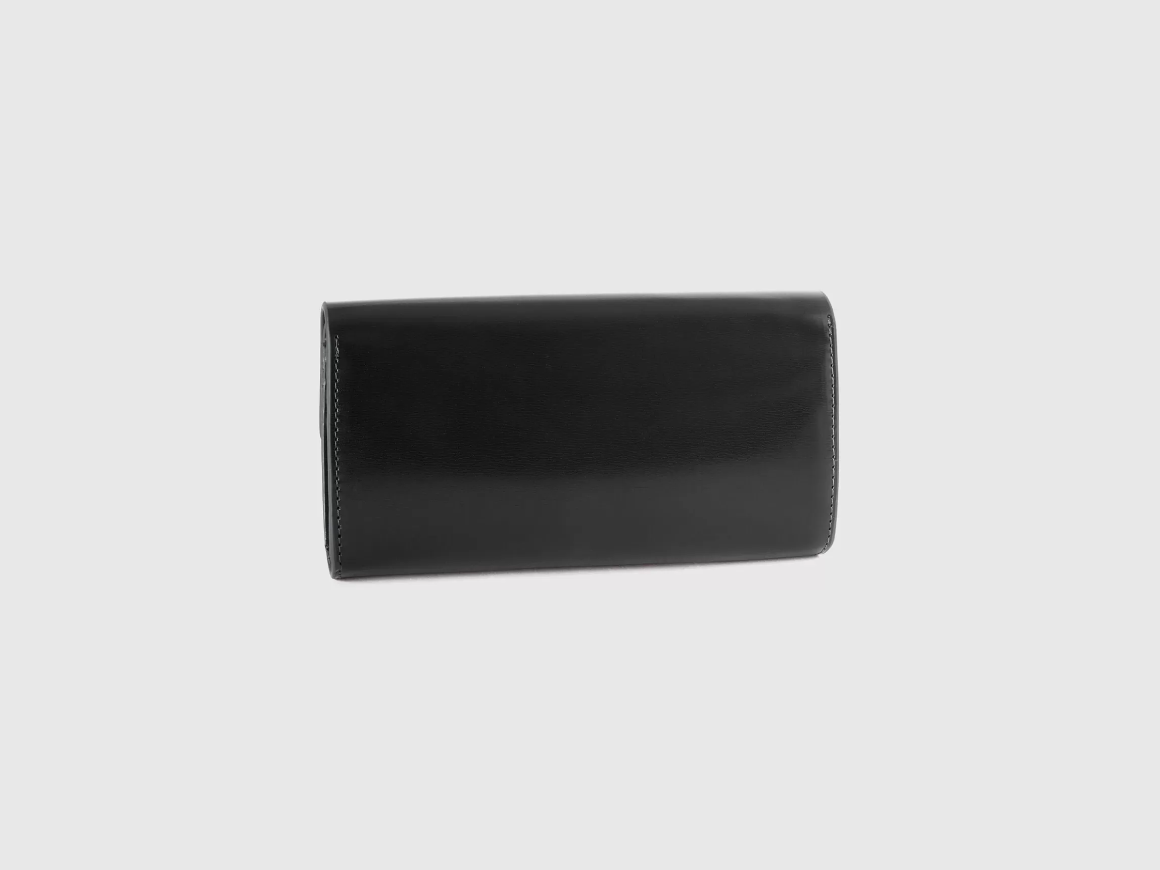 United Colors of Benetton Large wallet in synthetic patent leather