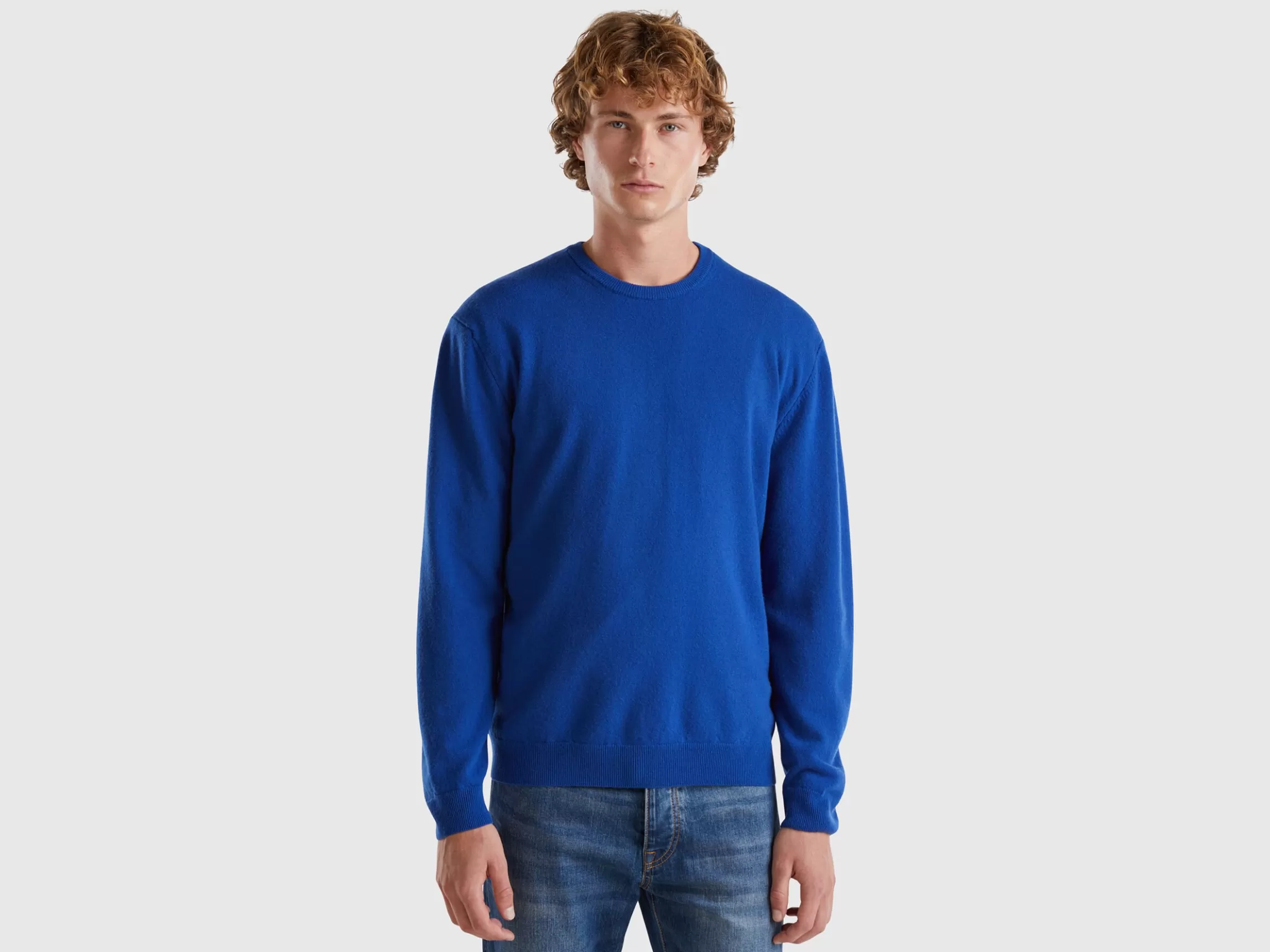 United Colors of Benetton Midnight blue crew neck sweater in pure Merino wool