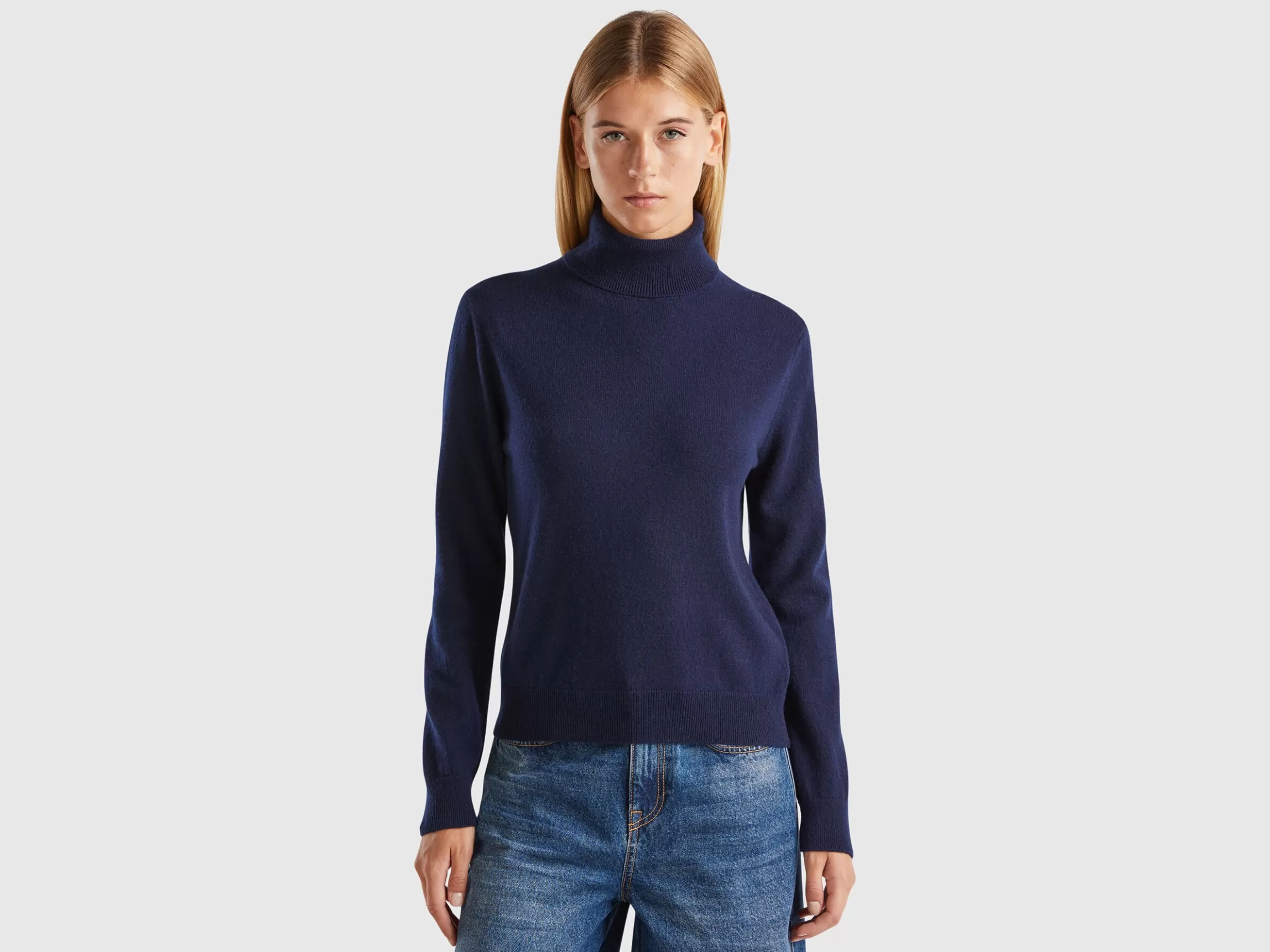 United Colors of Benetton Midnight blue turtleneck in pure cashmere