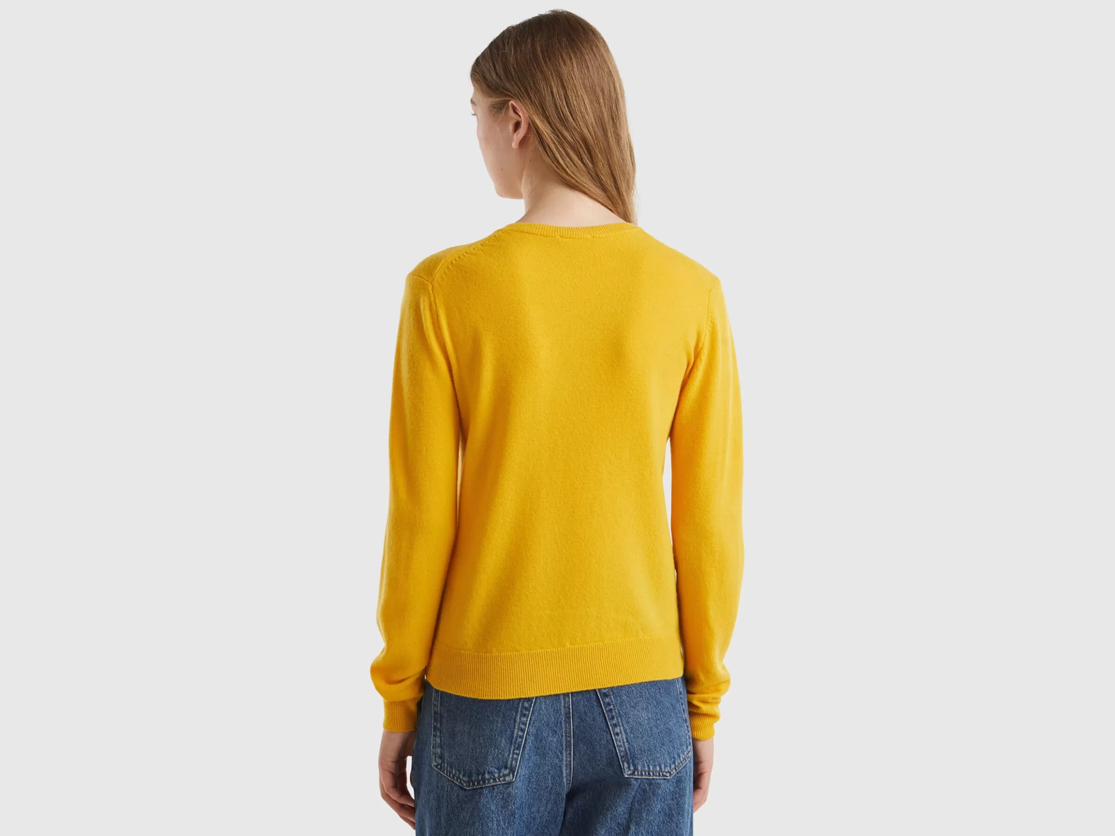 United Colors of Benetton Ochre yellow crew neck sweater in pure Merino wool