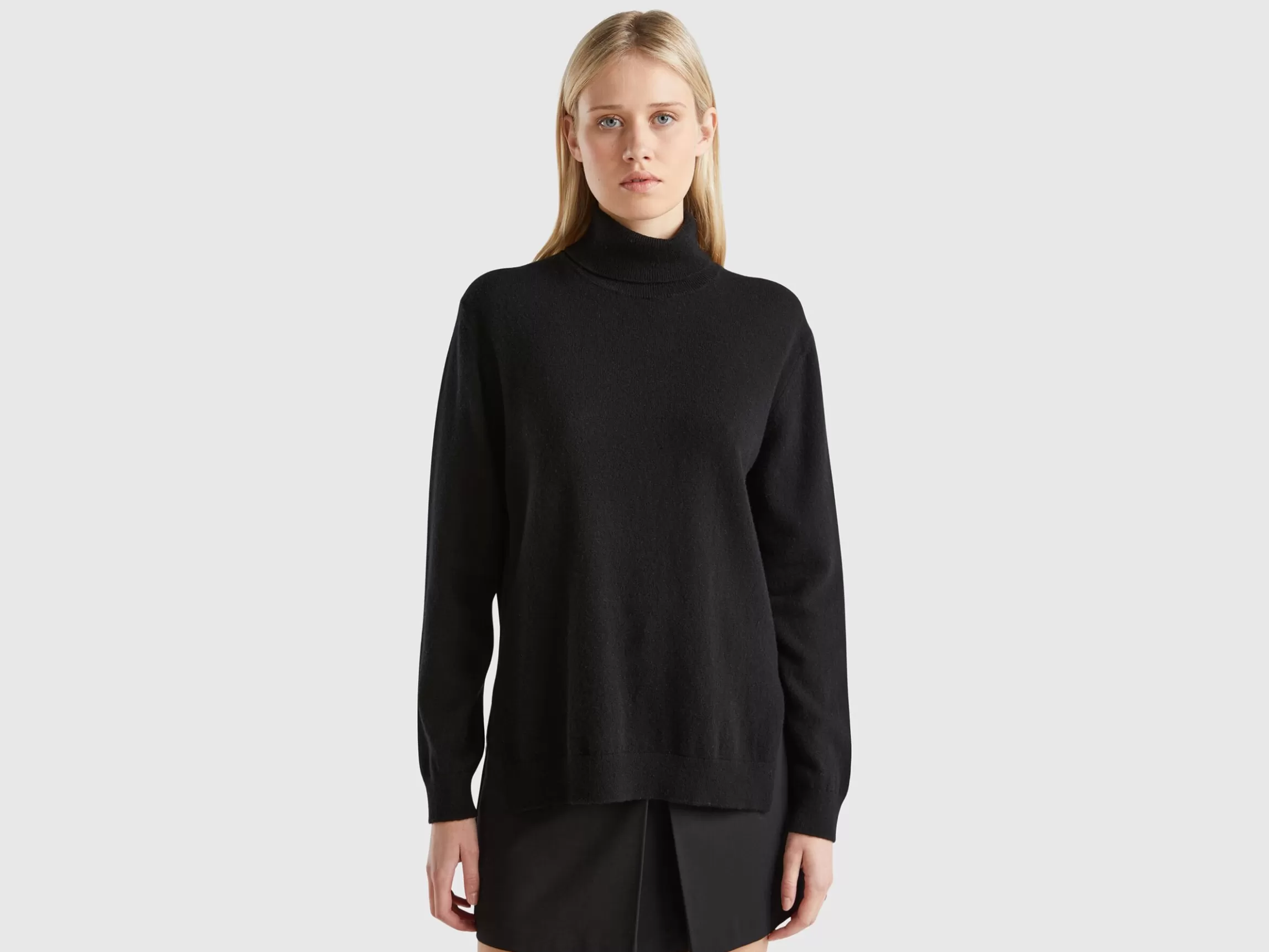 United Colors of Benetton Oversized fit turtleneck in pure cashmere