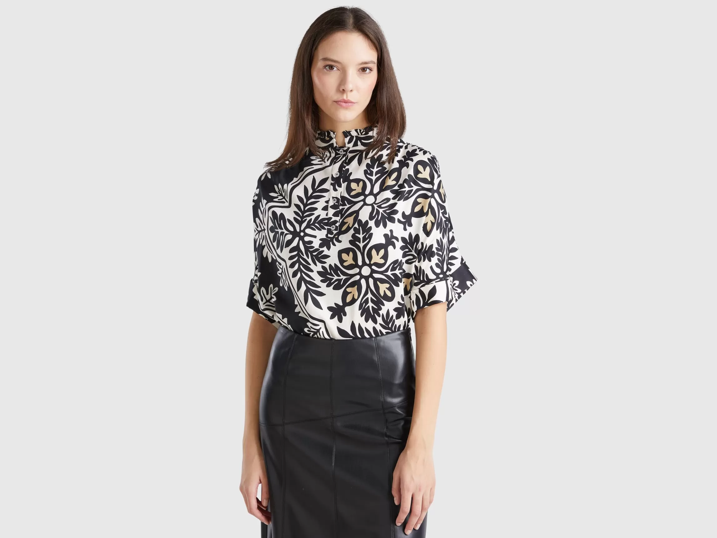 United Colors of Benetton Patterned blouse with rouches on the neck