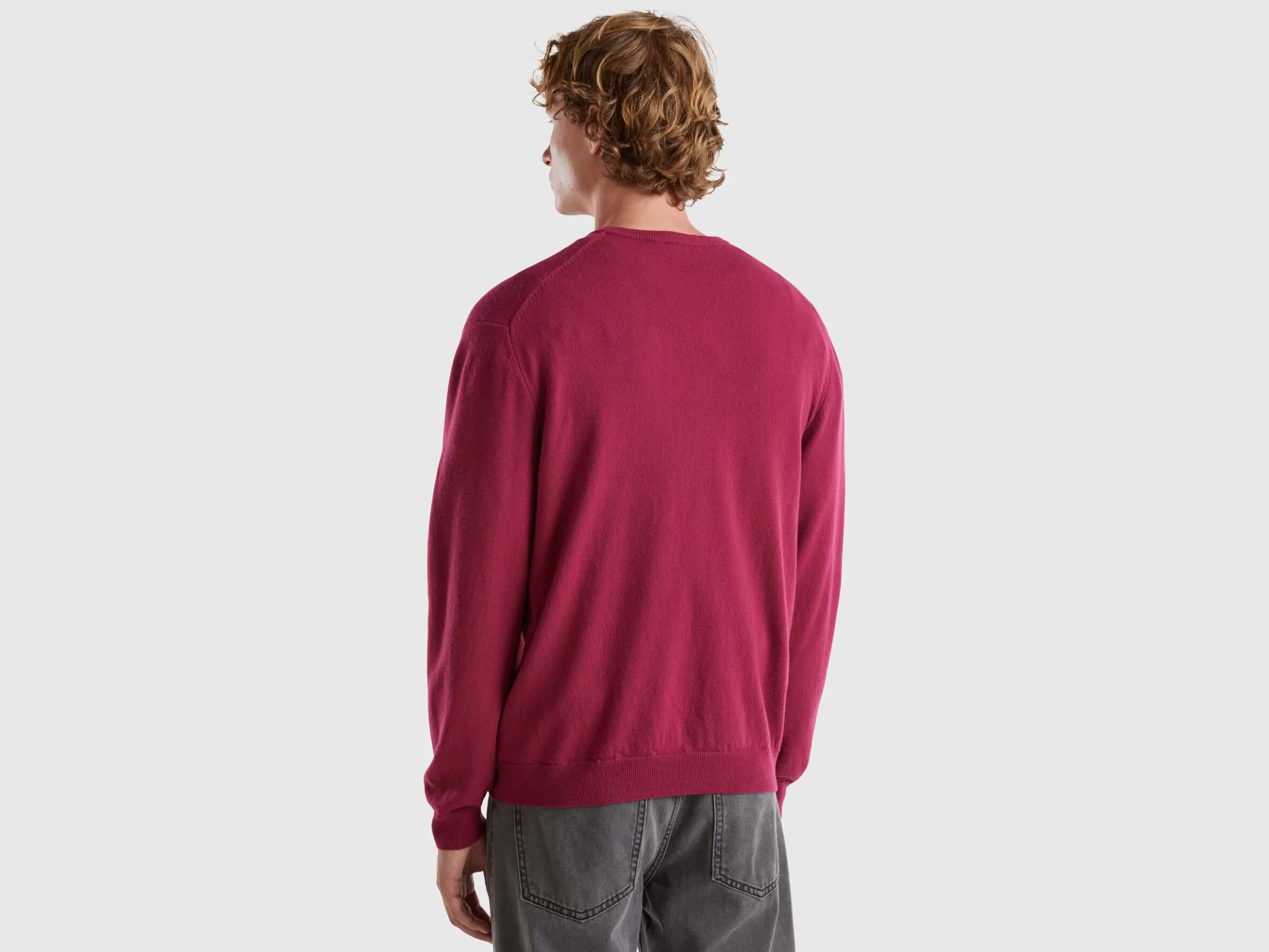 United Colors of Benetton crew neck sweater in pure Merino wool