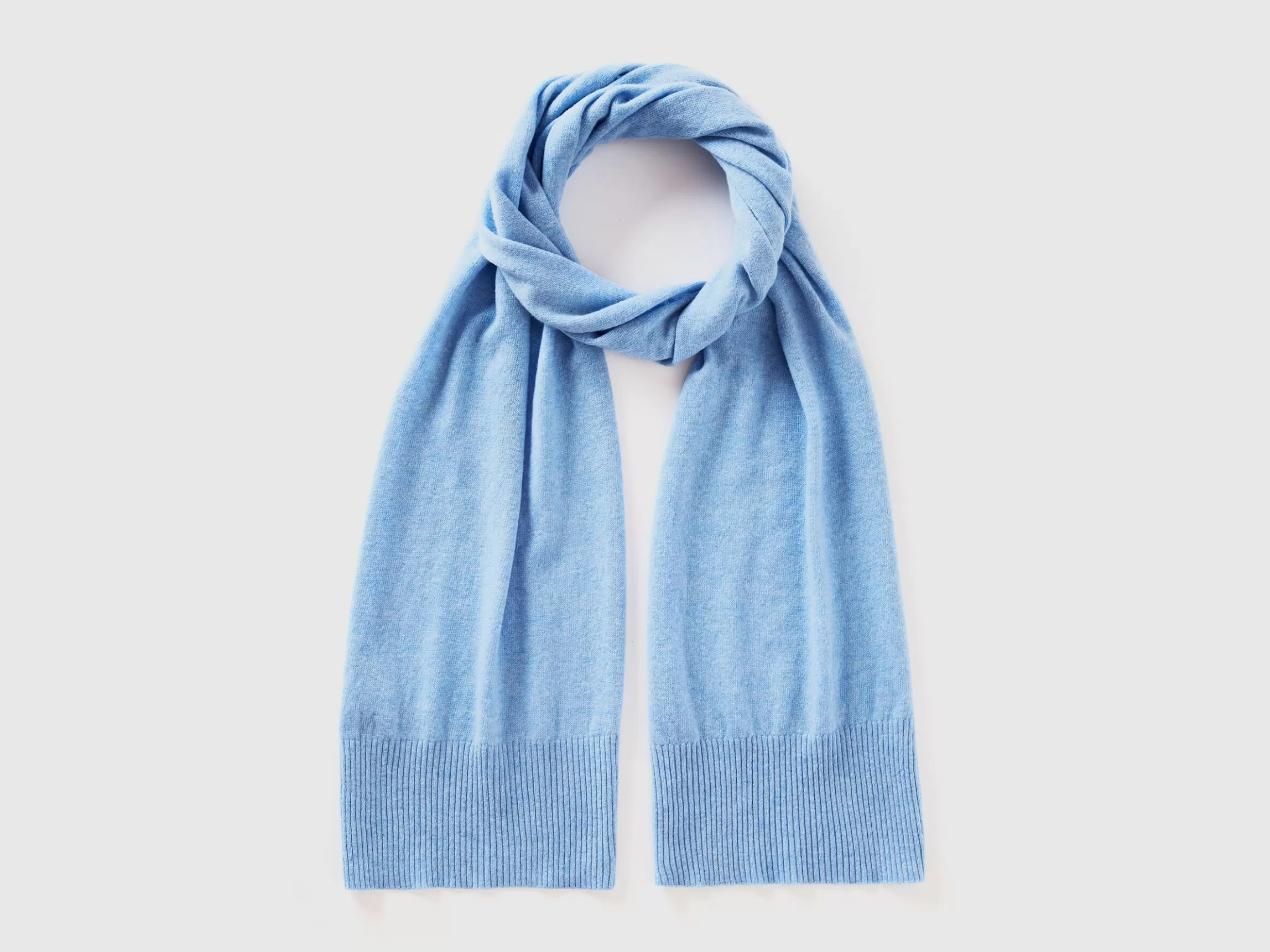 United Colors of Benetton Scarf in pure Merino wool