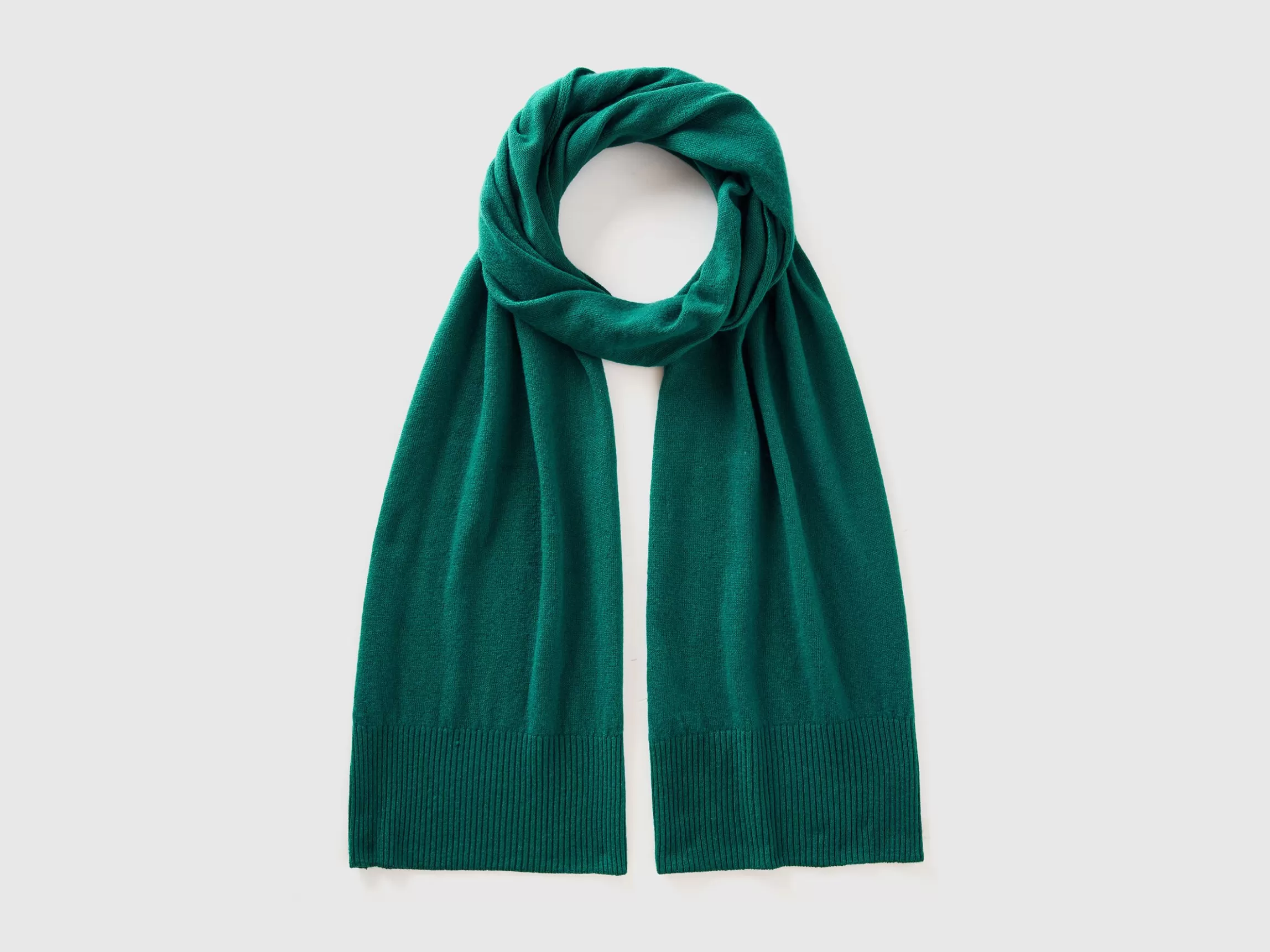 United Colors of Benetton Scarf in pure Merino wool