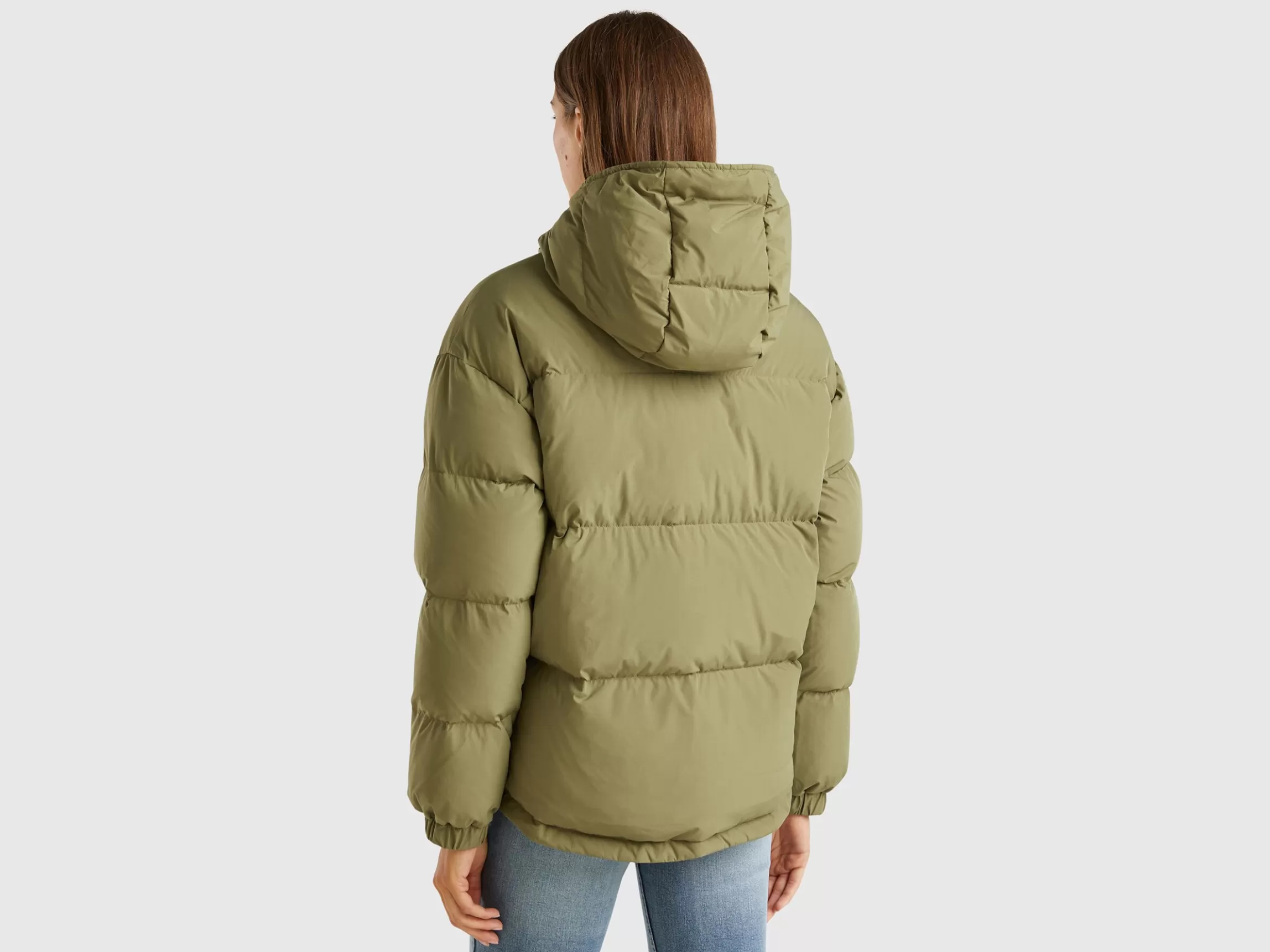 United Colors of Benetton Short puffer jacket padded with recycled feathers